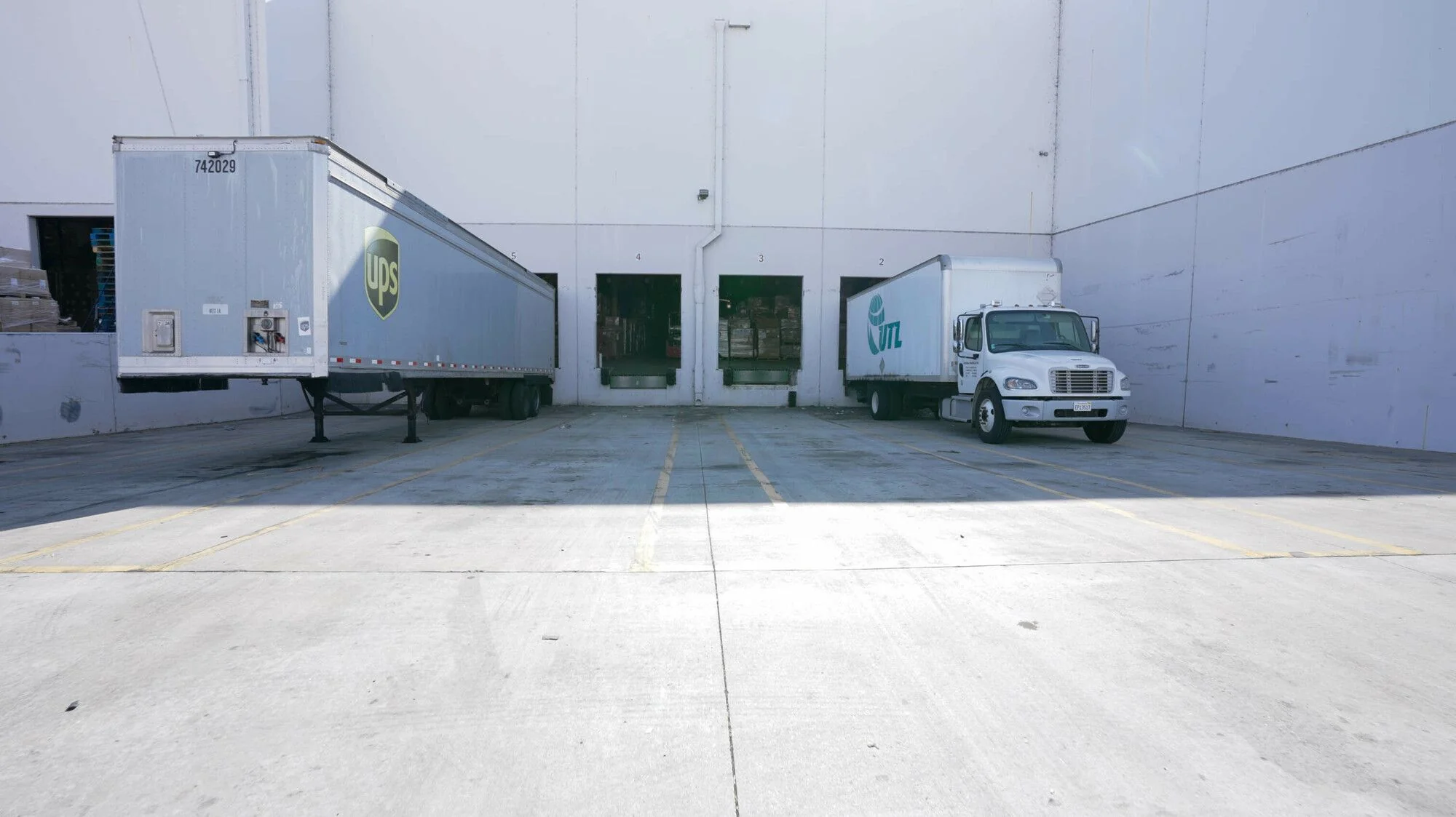5353 E Slauson Ave — Lease in Commerce, CA, photo 7 of 8