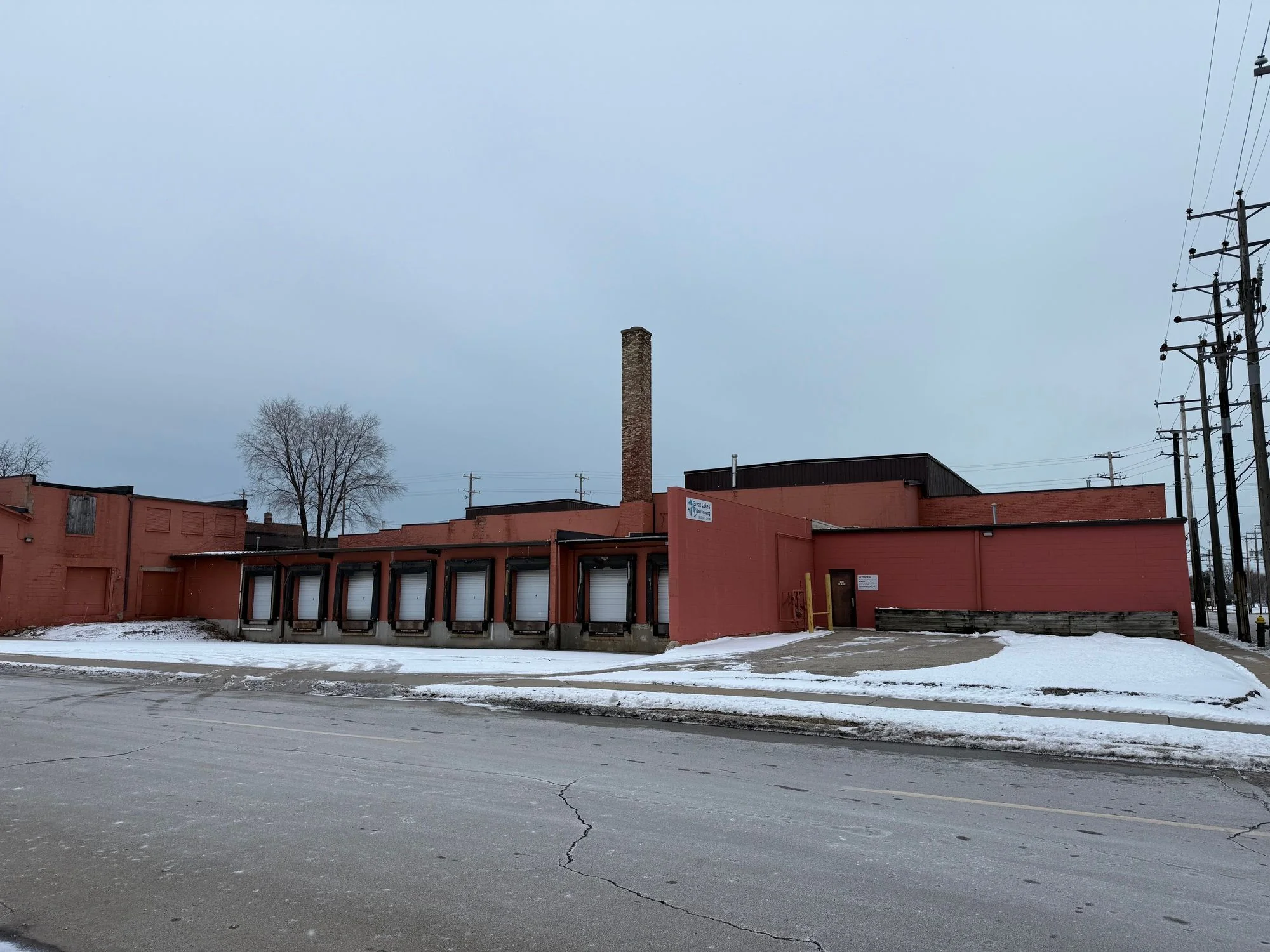 1530 Junction Ave — Lease in Racine, WI, photo 1 of 2