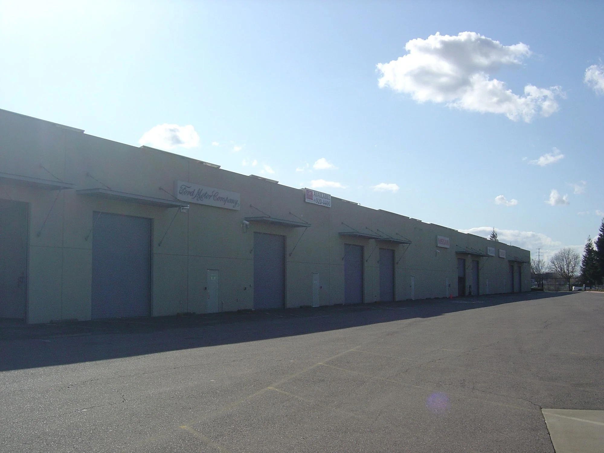 3300 Industrial Blvd — Lease in West Sacramento, CA, photo 2 of 3
