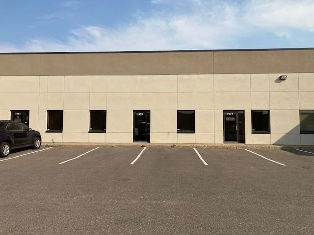 1965-1981 County Road C2 — Lease in Roseville, MN, photo 2 of 6