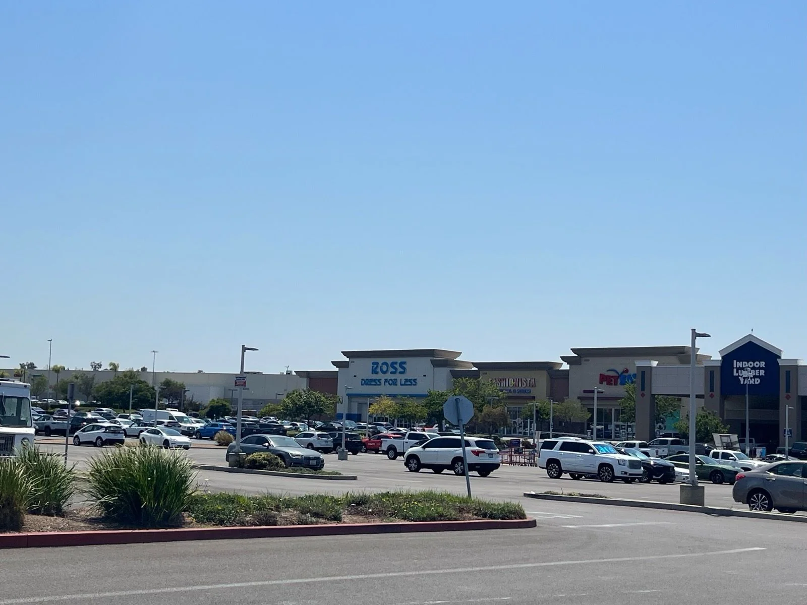 Hawthorne Town Center — Lease in Hawthorne, CA, photo 3 of 3