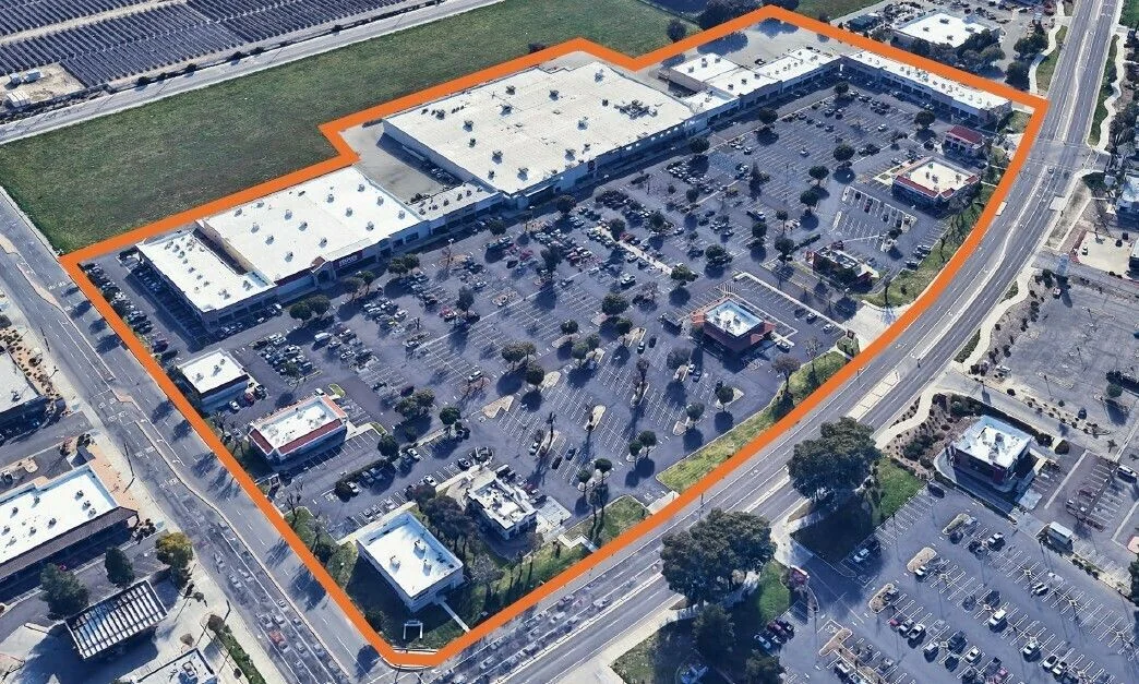 Hemet Valley Center — Lease in Hemet, CA, photo 1 of 1