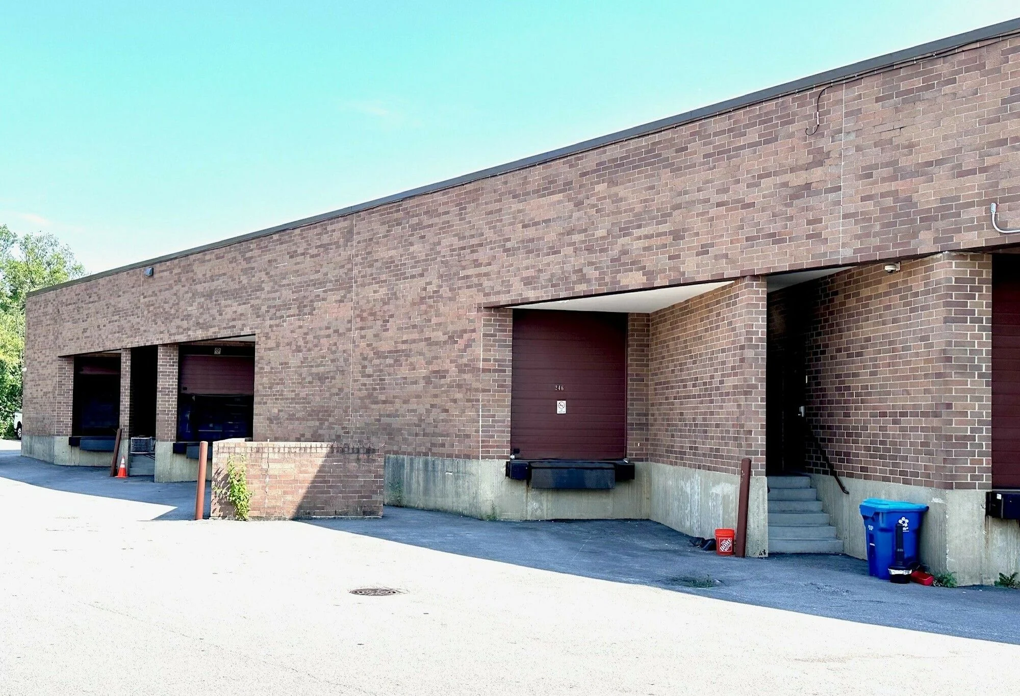 Howard O’Hare Business Center — Lease in Des Plaines, IL, photo 8 of 8