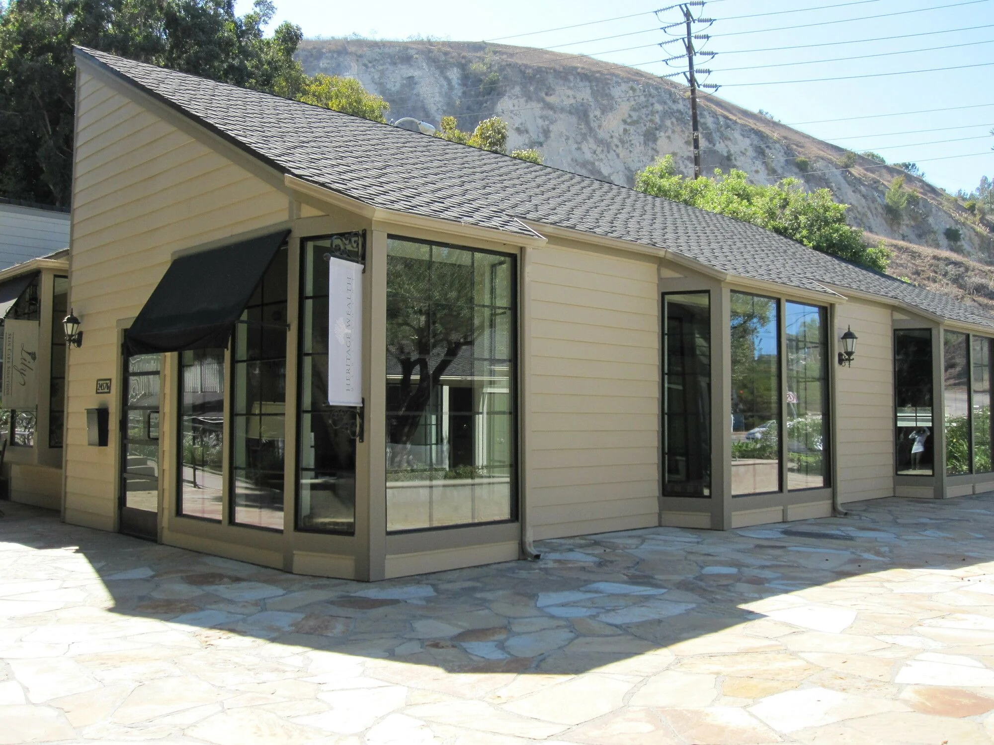 Hillside Village — Lease in Torrance, CA, photo 2 of 4