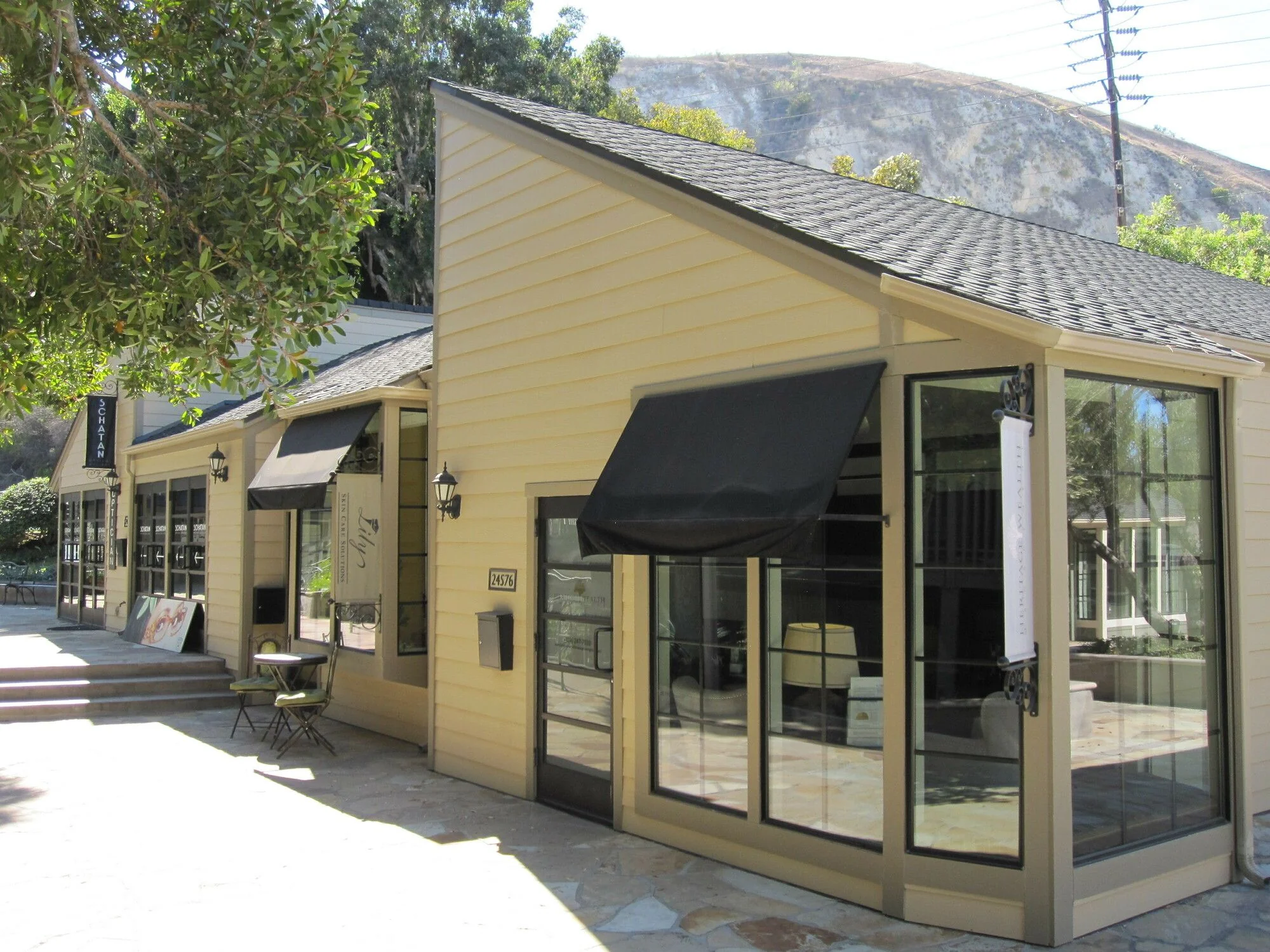 Hillside Village — Lease in Torrance, CA, photo 3 of 4