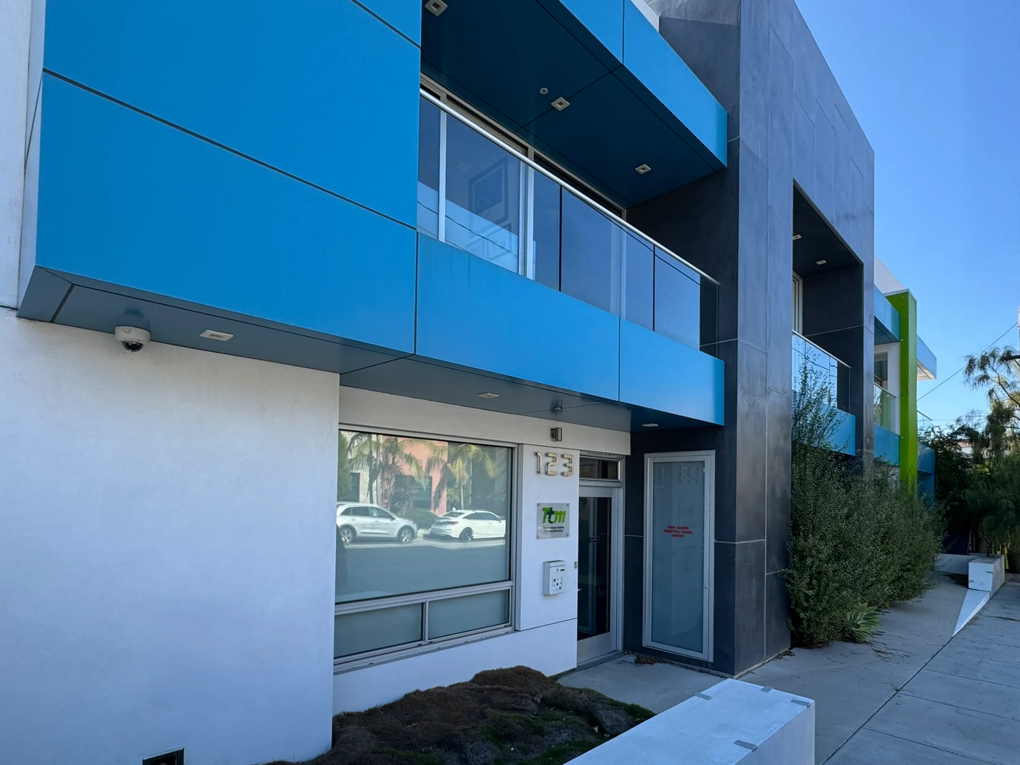 123 Lomita St. — Lease in El Segundo, CA, photo 1 of 8