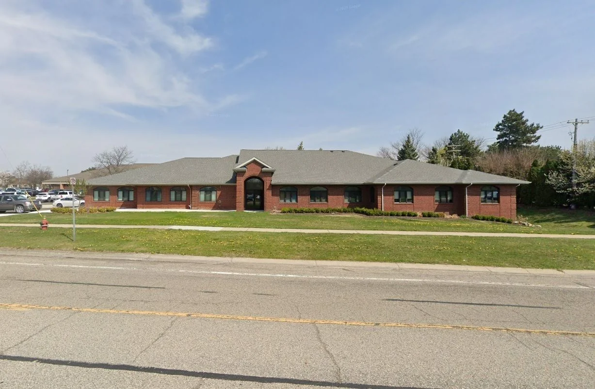 645 Barclay Cir — Lease in Rochester Hills, MI, photo 2 of 2