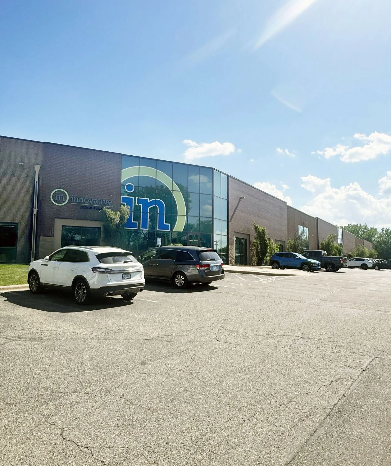 Nicollet Business VII — Lease in Burnsville, MN, photo 1 of 3