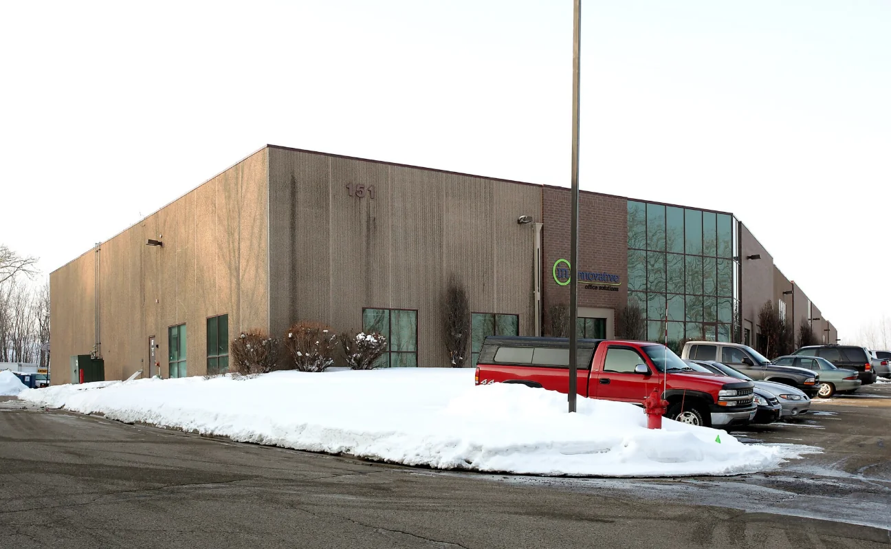 Nicollet Business VII — Lease in Burnsville, MN, photo 2 of 3