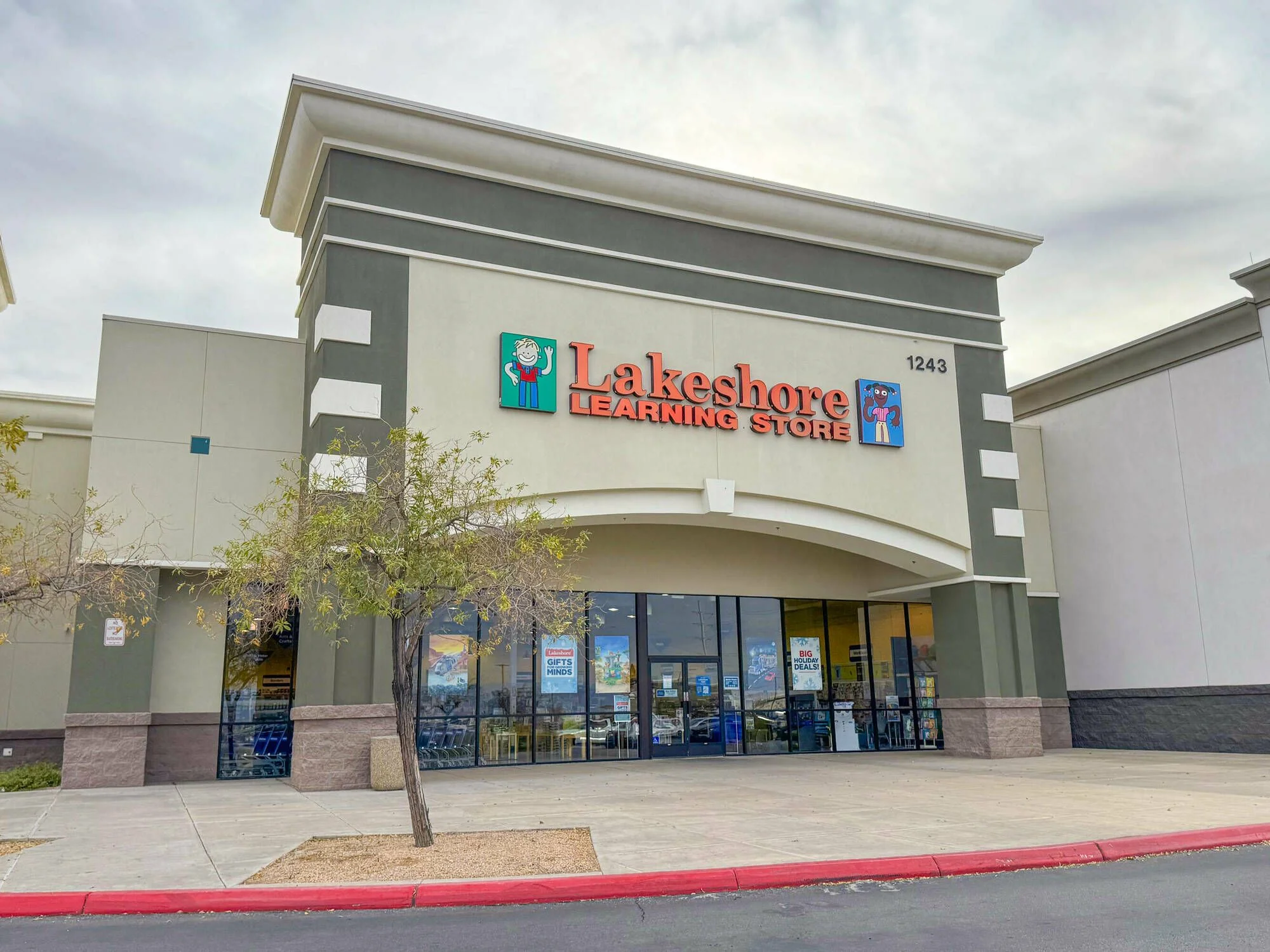 Warm Springs Promenade — Lease in Henderson, NV, photo 7 of 8