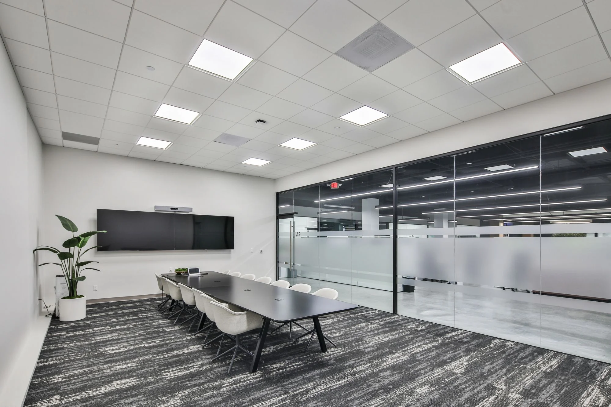 2250 Maple Ave — Lease in Los Angeles, CA, photo 3 of 8
