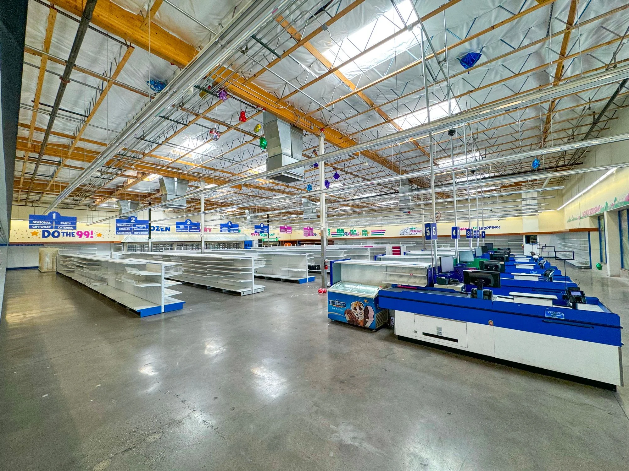 Anchor Opportunity at Boulder Marketplace — Lease in Henderson, NV, photo 4 of 8