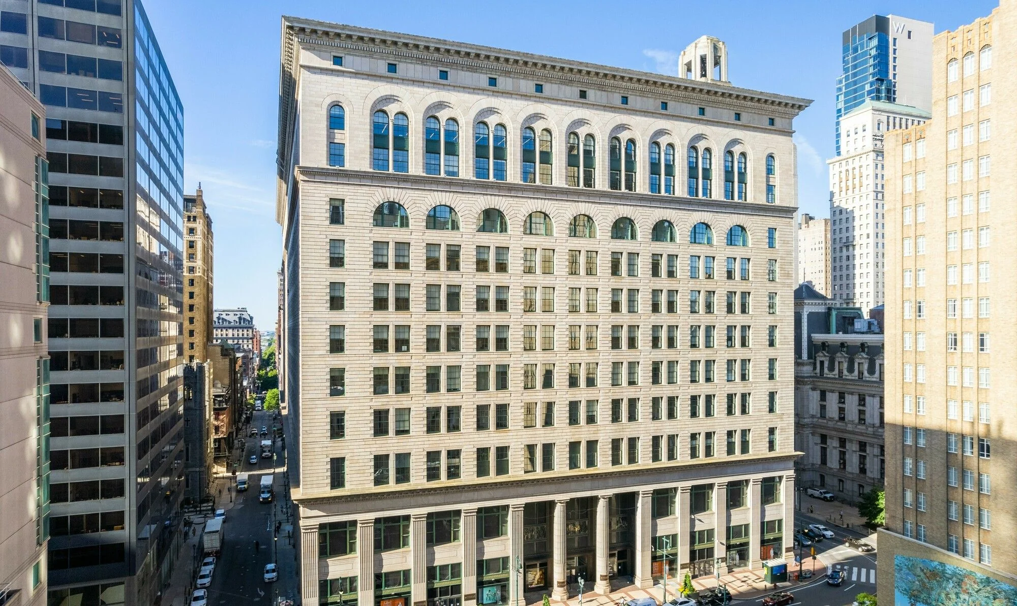 The Wanamaker Building — Lease in Philadelphia, PA, photo 1 of 8