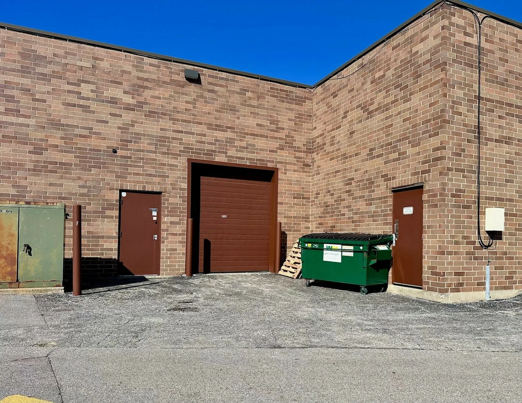 Howard O’Hare Business Center — Lease in Des Plaines, IL, photo 3 of 6