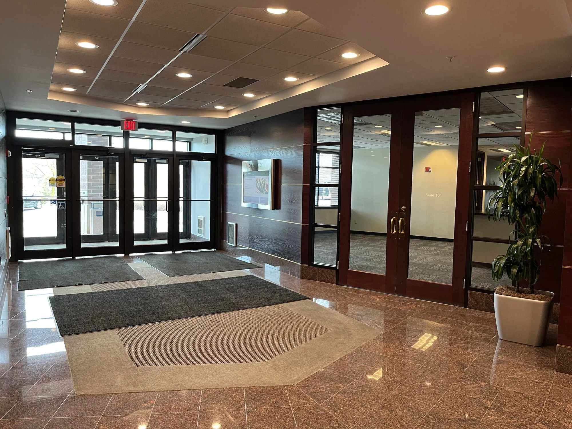 Pinnacle I — Lease in Brookfield, WI, photo 4 of 7