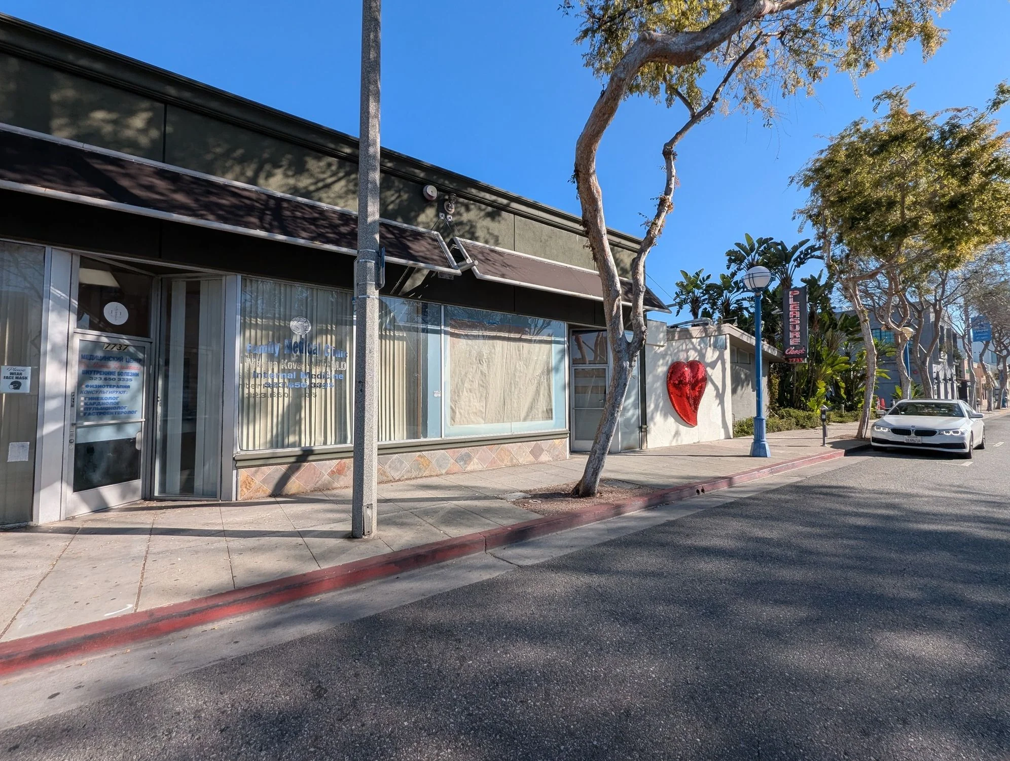 7735 Santa Monica Blvd — Lease in West Hollywood, CA, photo 4 of 5