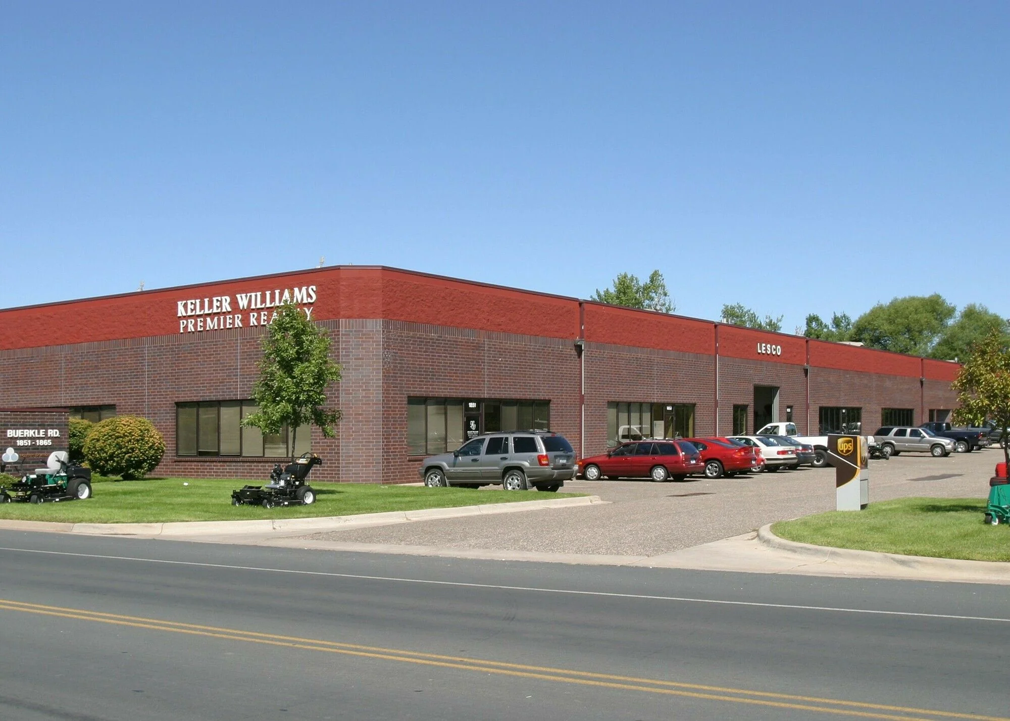 1851-1865 Buerkle Road — Lease in White Bear Lake, MN, photo 4 of 5