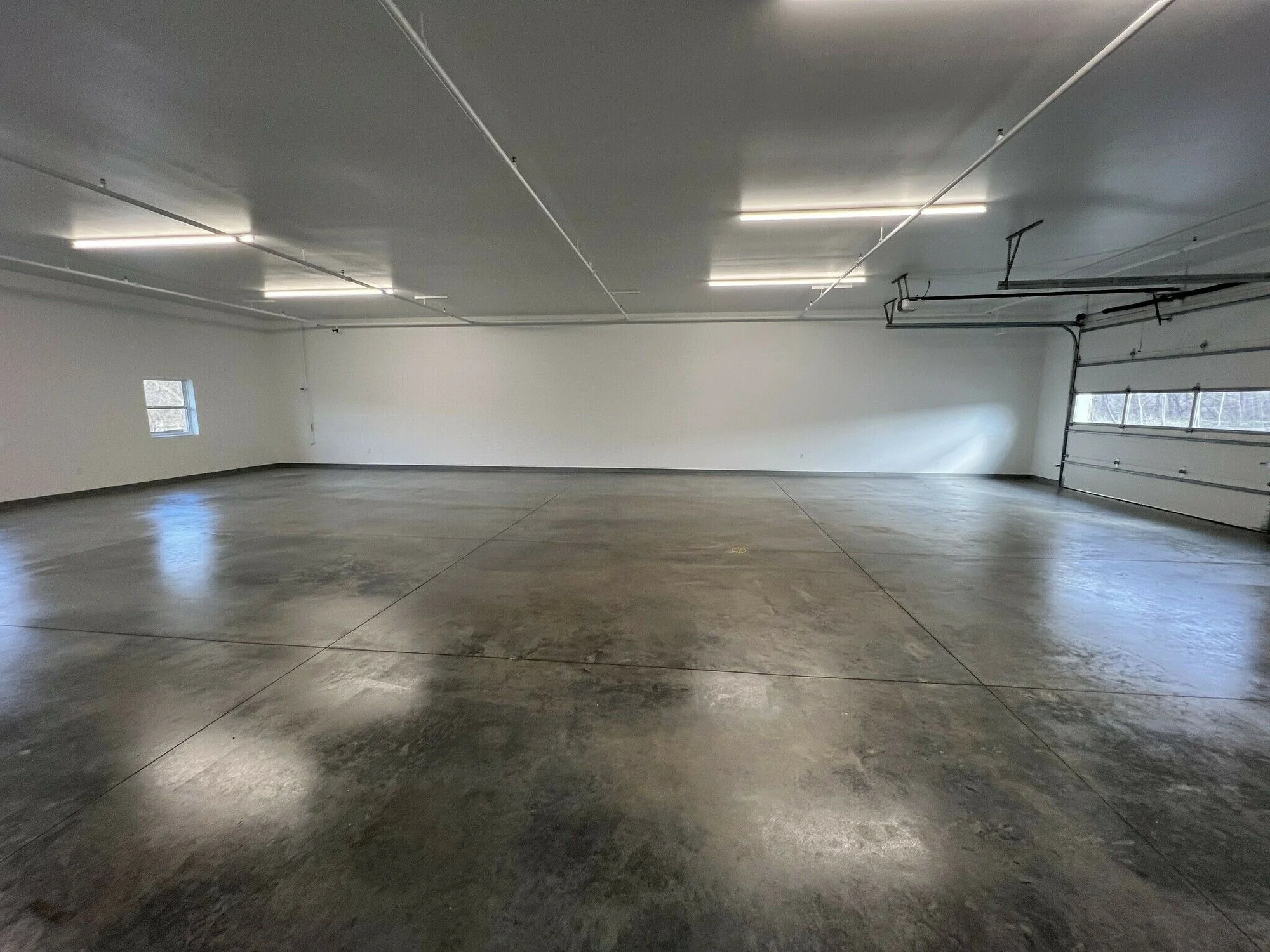 Chaska Tech Center — Lease in Chaska, MN, photo 3 of 8