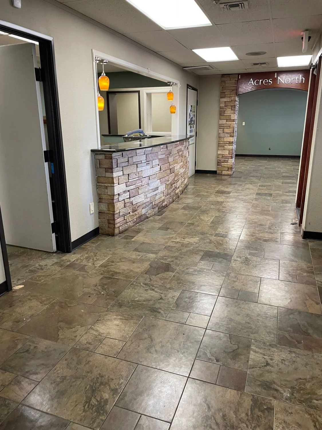16302 San Pedro Ave — Lease in San Antonio, TX, photo 4 of 8