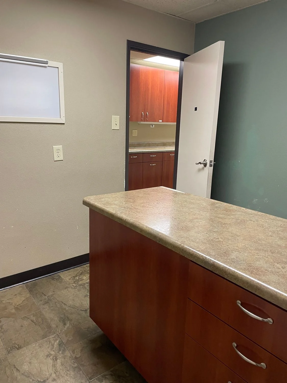16302 San Pedro Ave — Lease in San Antonio, TX, photo 6 of 8
