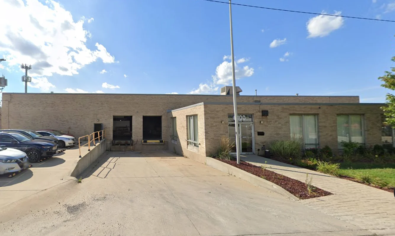 6100 S. New England Ave. — Lease in Chicago, IL, photo 1 of 4