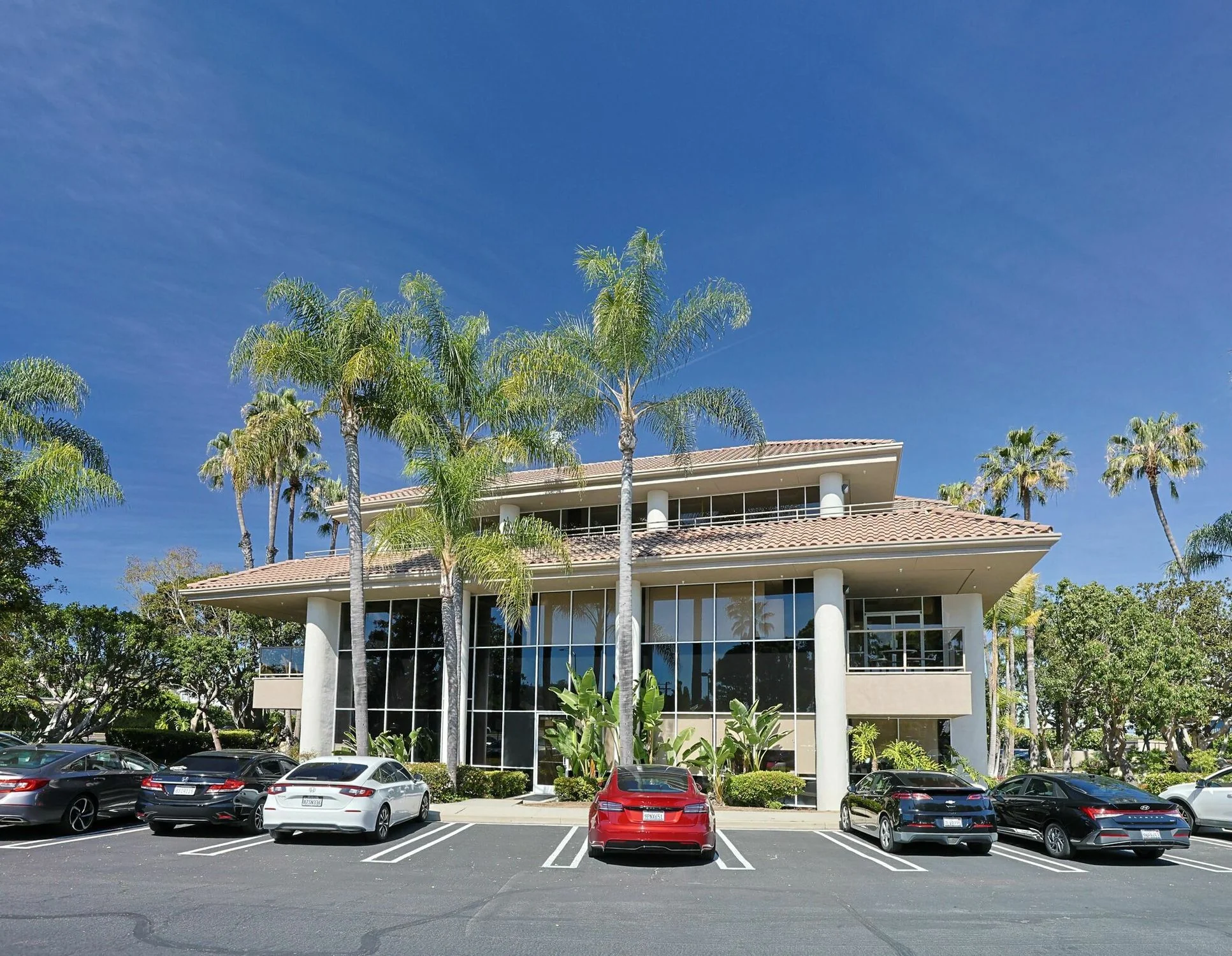 Madison Park Medical — Lease in Torrance, CA, photo 2 of 8