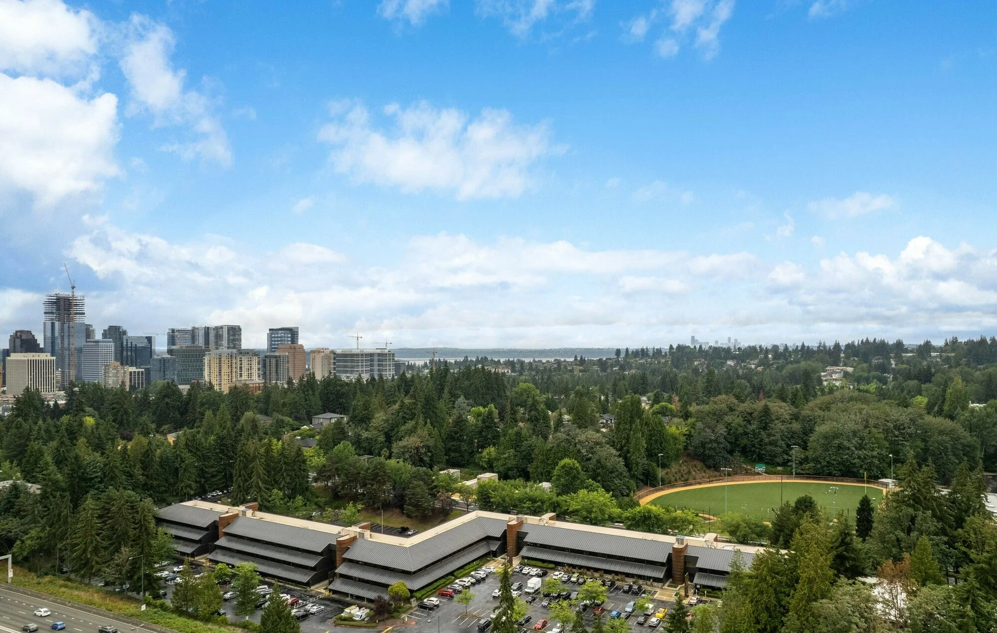 Hidden Valley Office Park — Lease in Bellevue, WA, photo 3 of 8