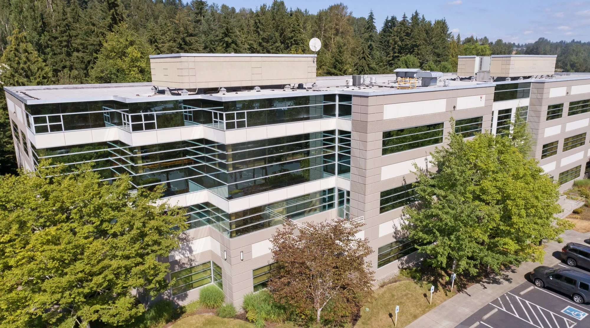 Quadrant Willows-Building C-11241 Willows Road NE — Lease in Redmond, WA, photo 1 of 1