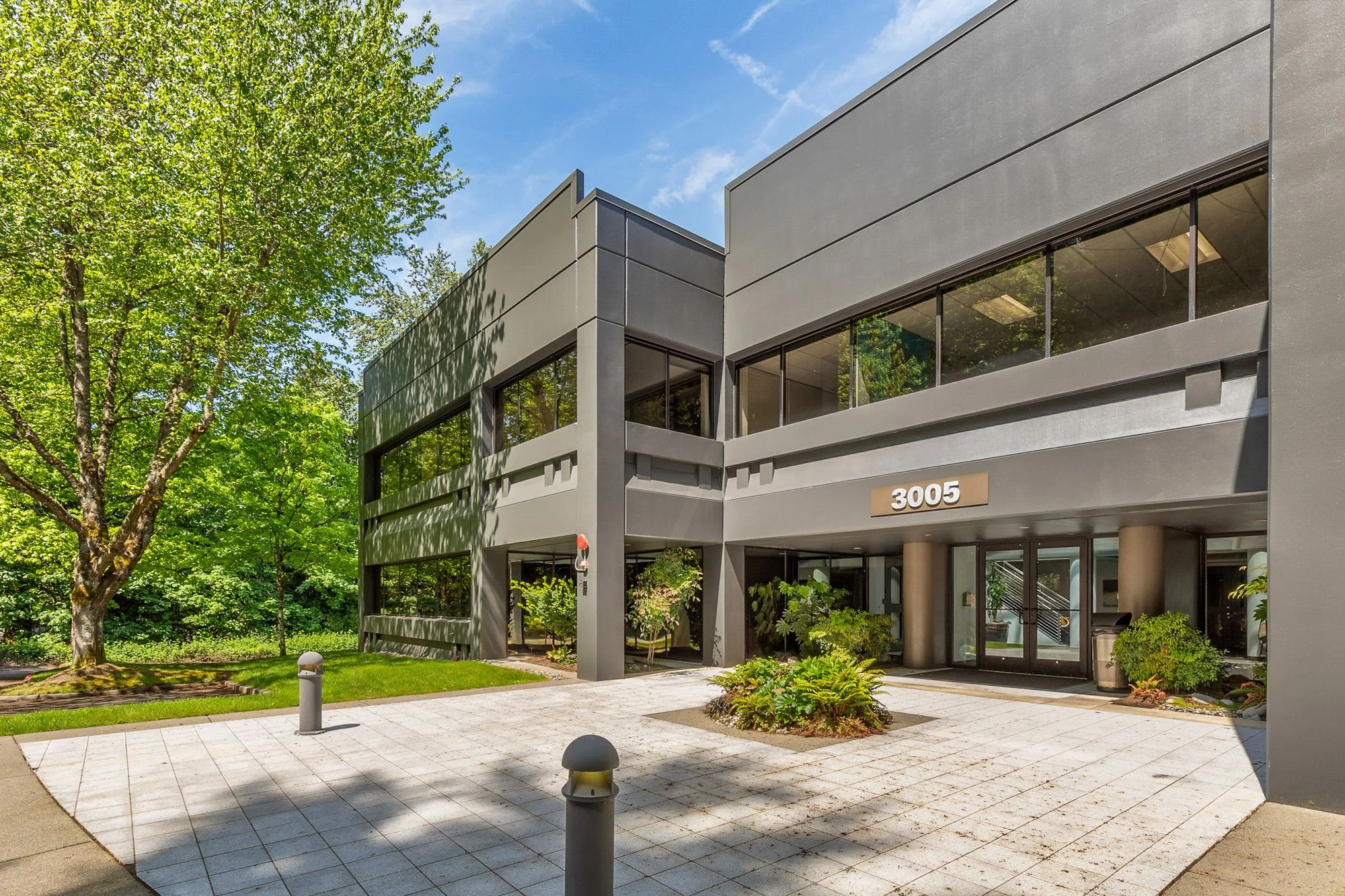 Corporate Campus East III- 3005 112th Ave NE — Lease in Bellevue, WA, photo 3 of 4