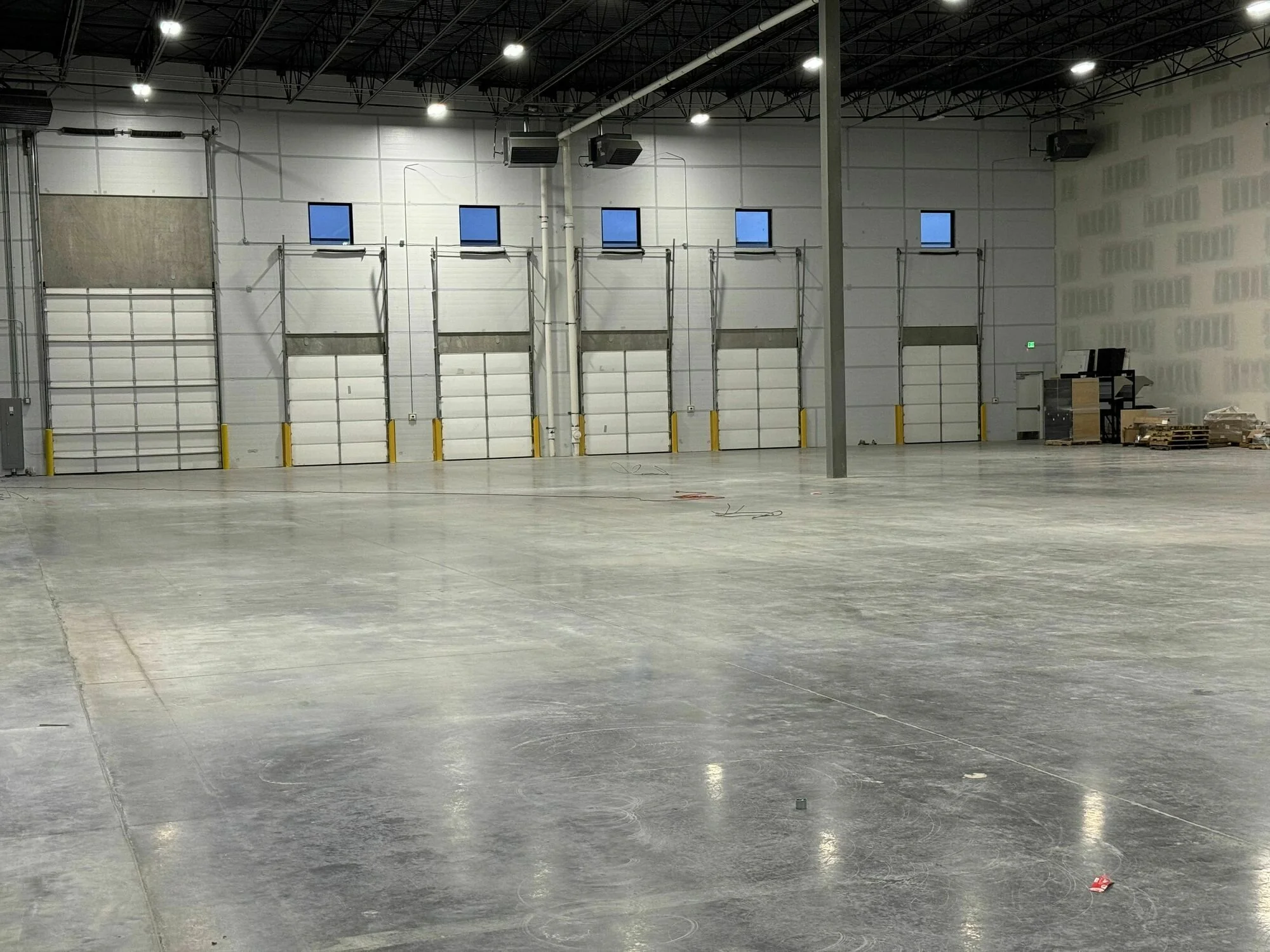 Northshore Commerce Center — Lease in Saratoga Springs, UT, photo 2 of 6