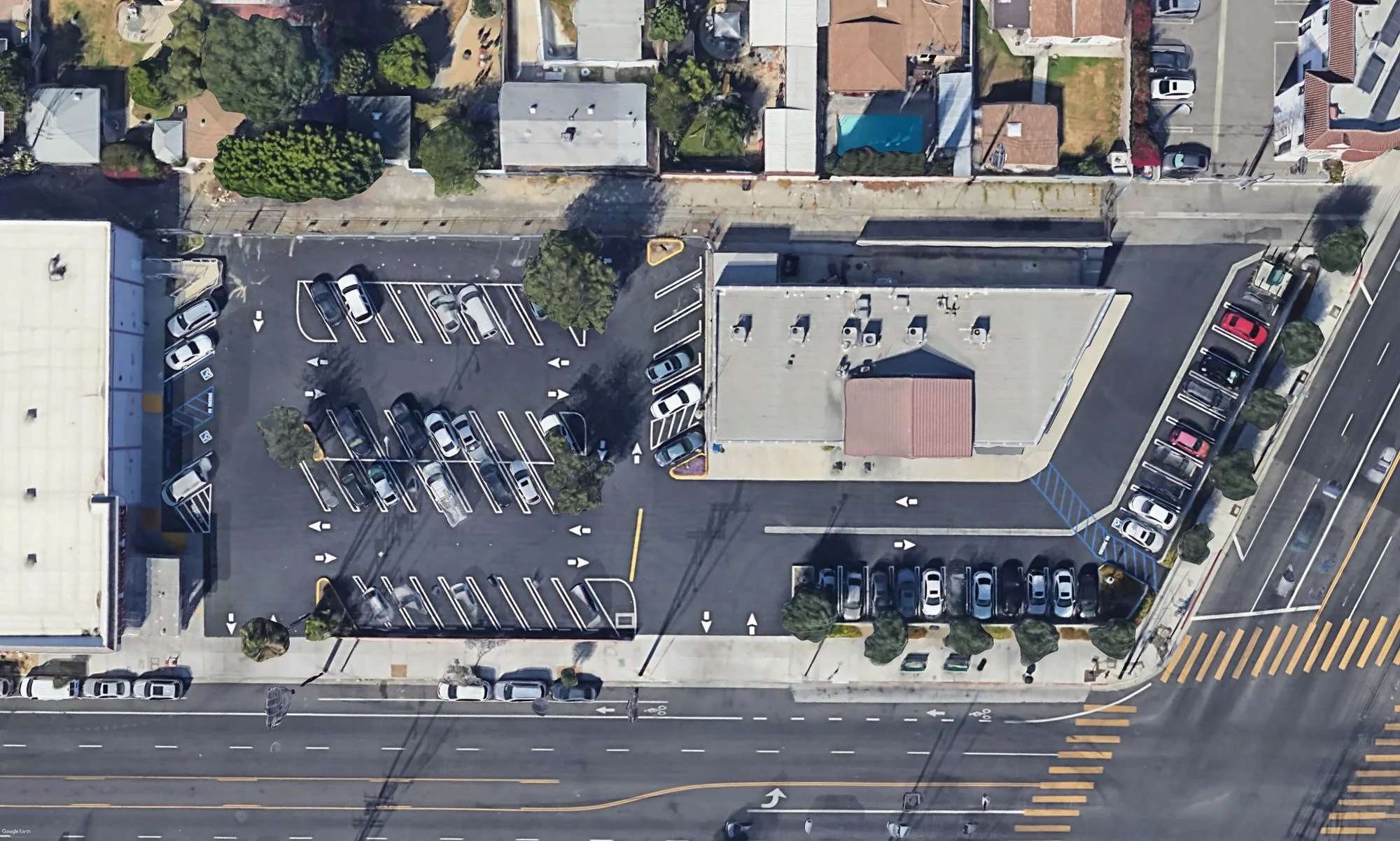 6000 Lankershim Boulevard — Lease in North Hollywood, CA, photo 2 of 3