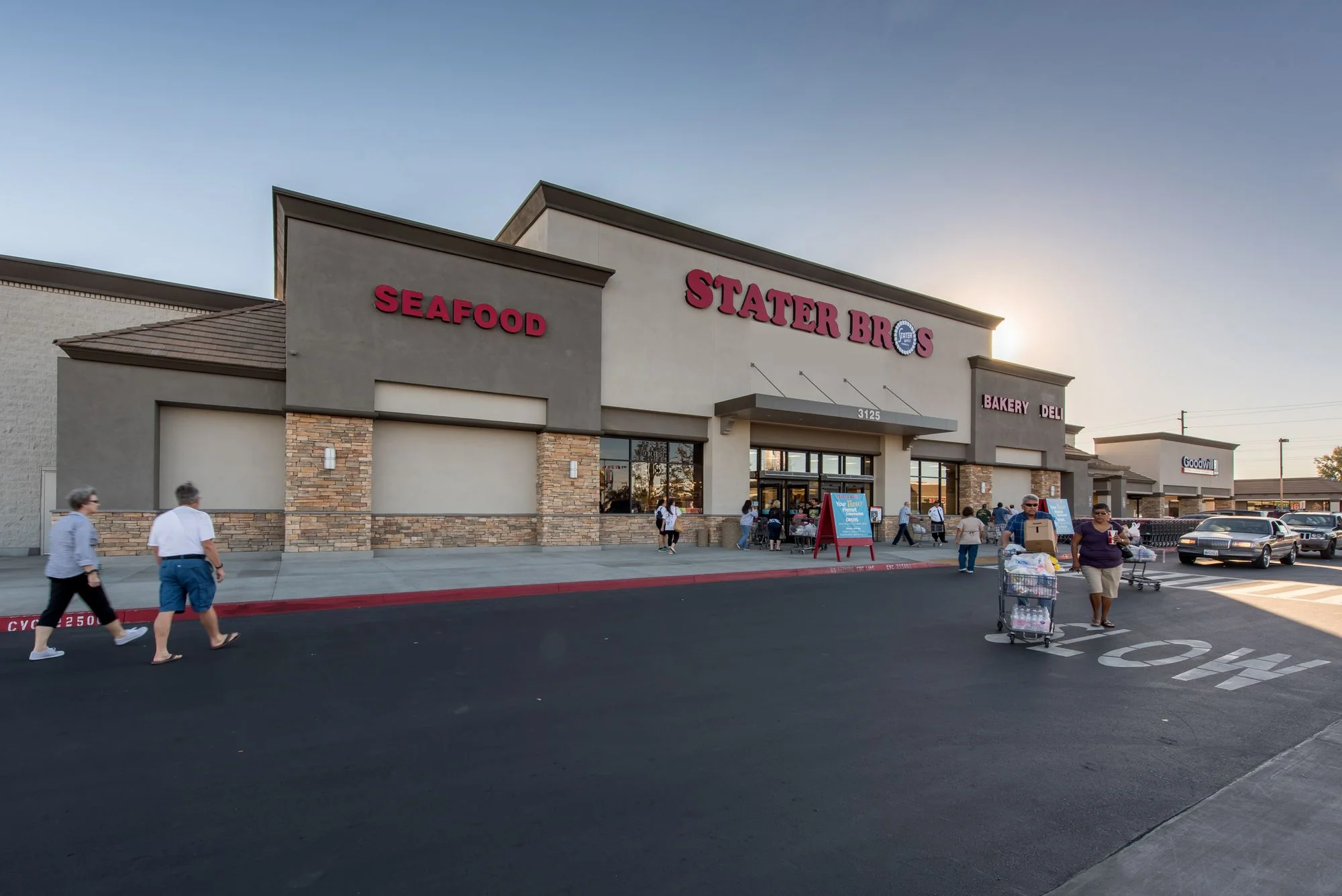 Village West — Lease in Hemet, CA, photo 1 of 1