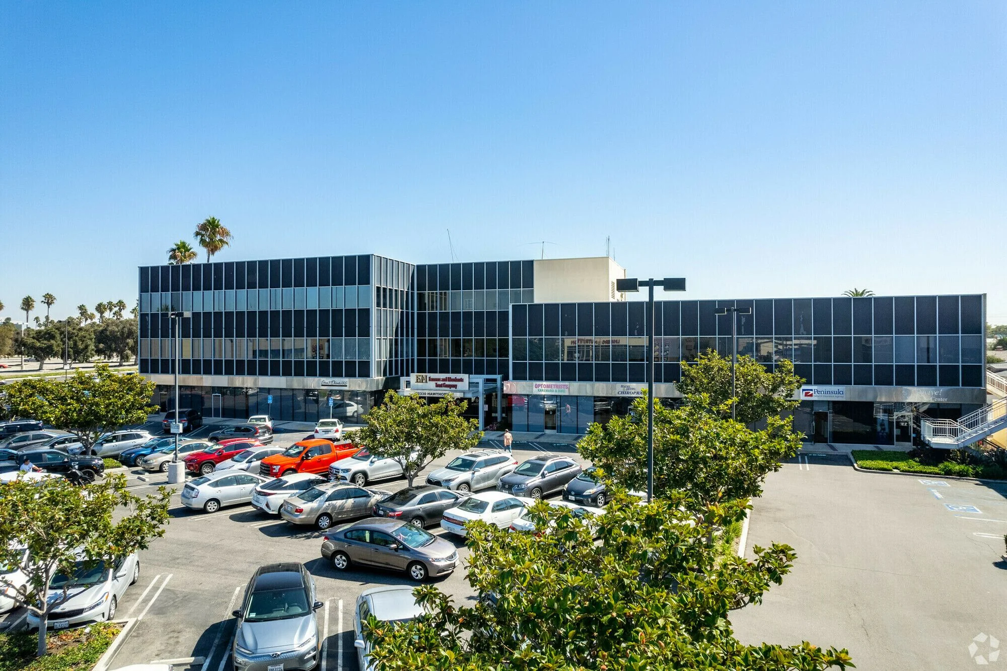 22330-22410 Hawthorne Blvd. — Lease in Torrance, CA, photo 1 of 8