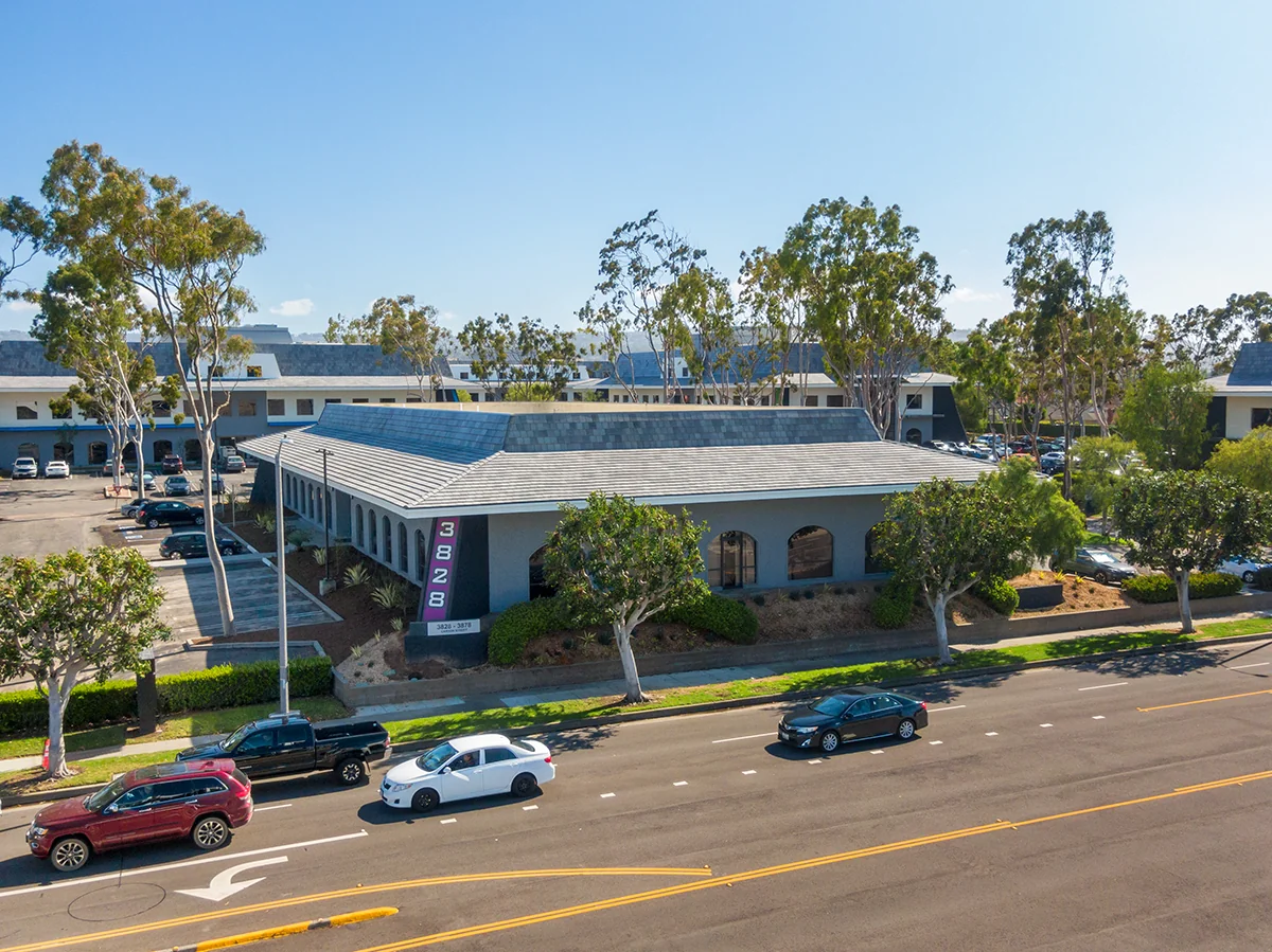 Torrance Executive Plaza — Lease in Torrance, CA, photo 2 of 8
