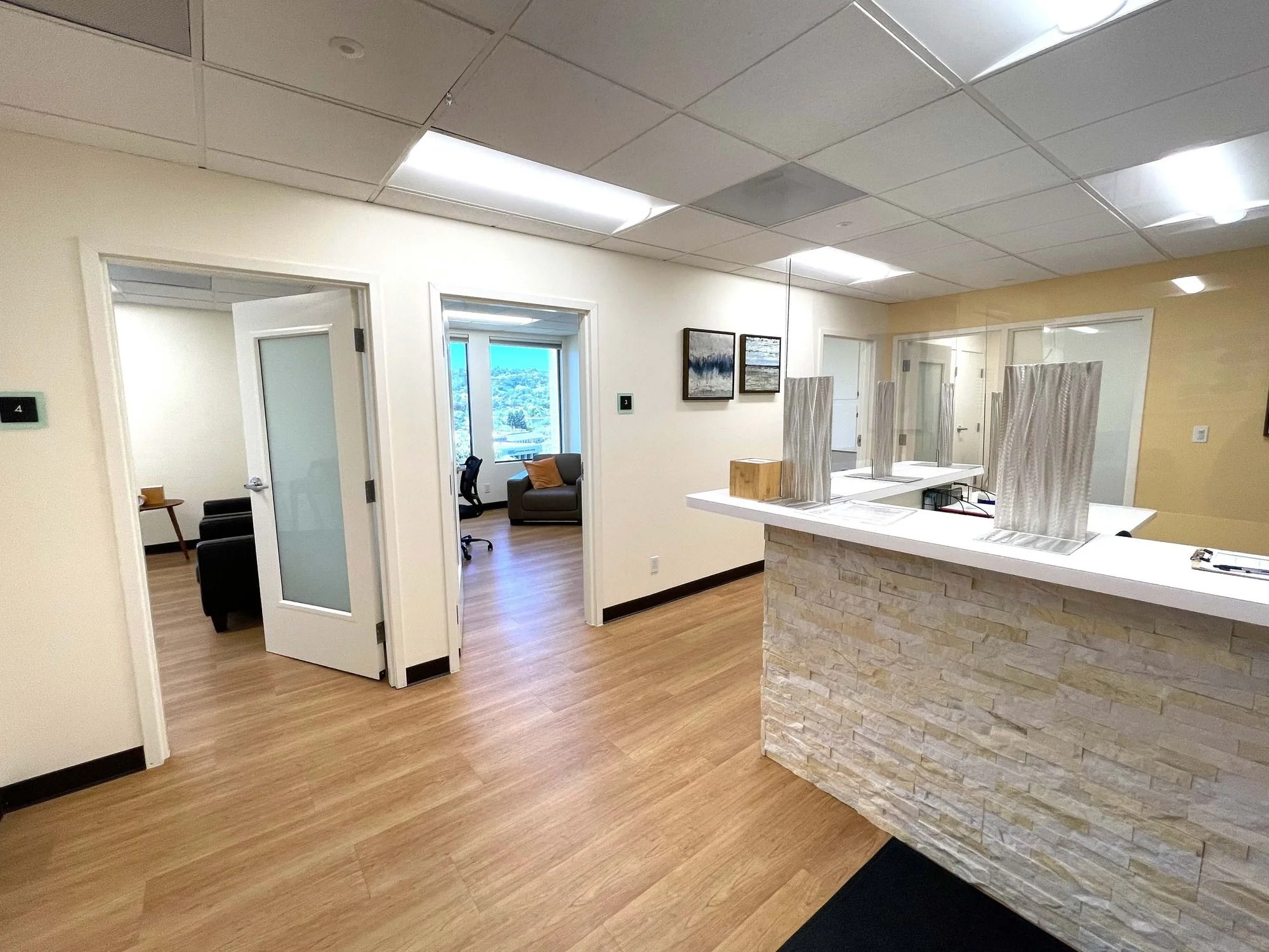 Northgate Heights Business Center — Lease in San Rafael, CA, photo 1 of 2