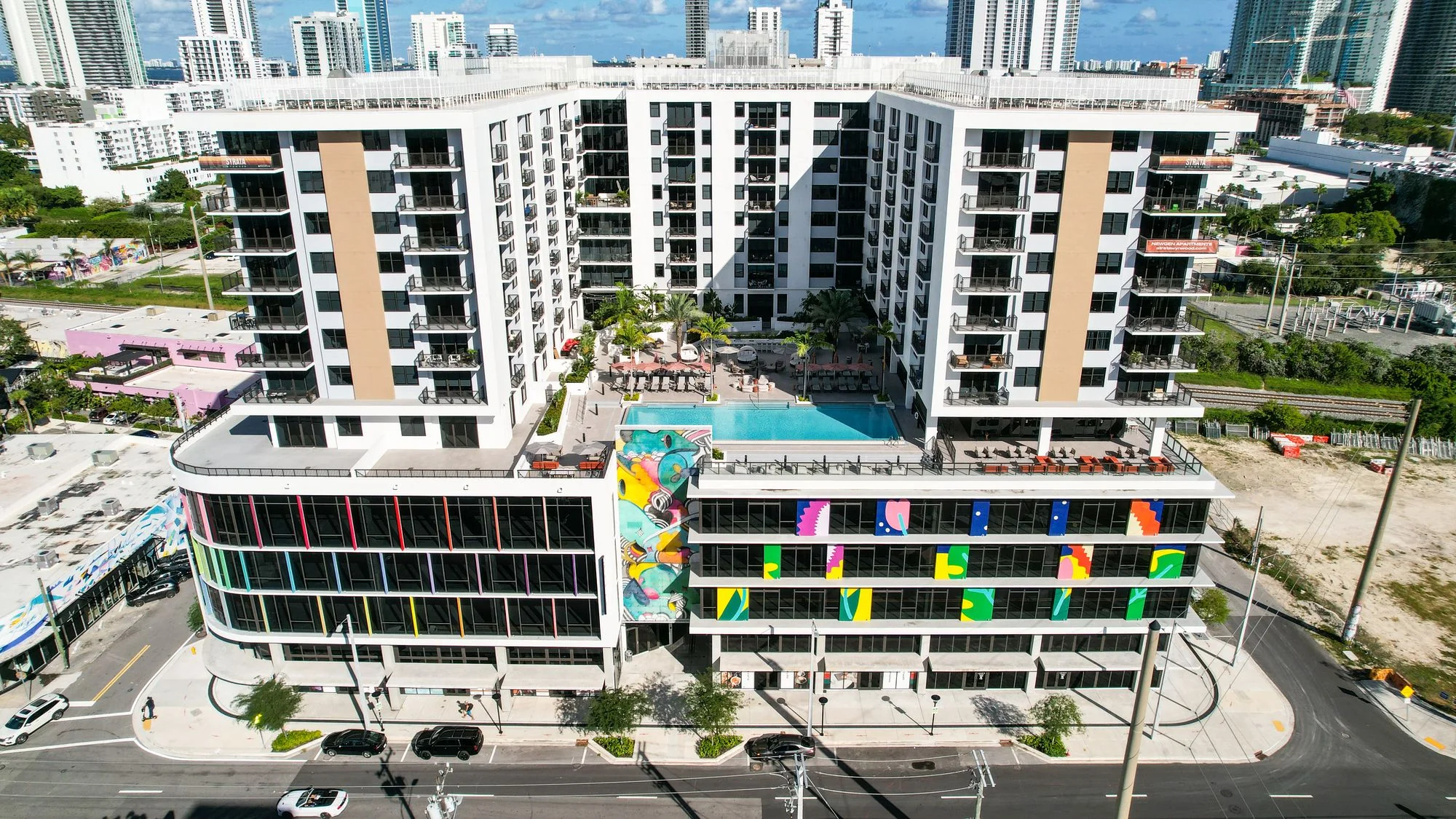 Strata Wynwood — Lease in Miami, FL, photo 1 of 7