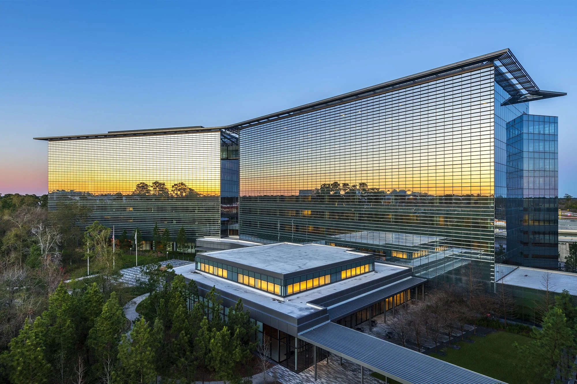 10000 Energy Drive - South Tower — Lease in Spring, TX, photo 1 of 8