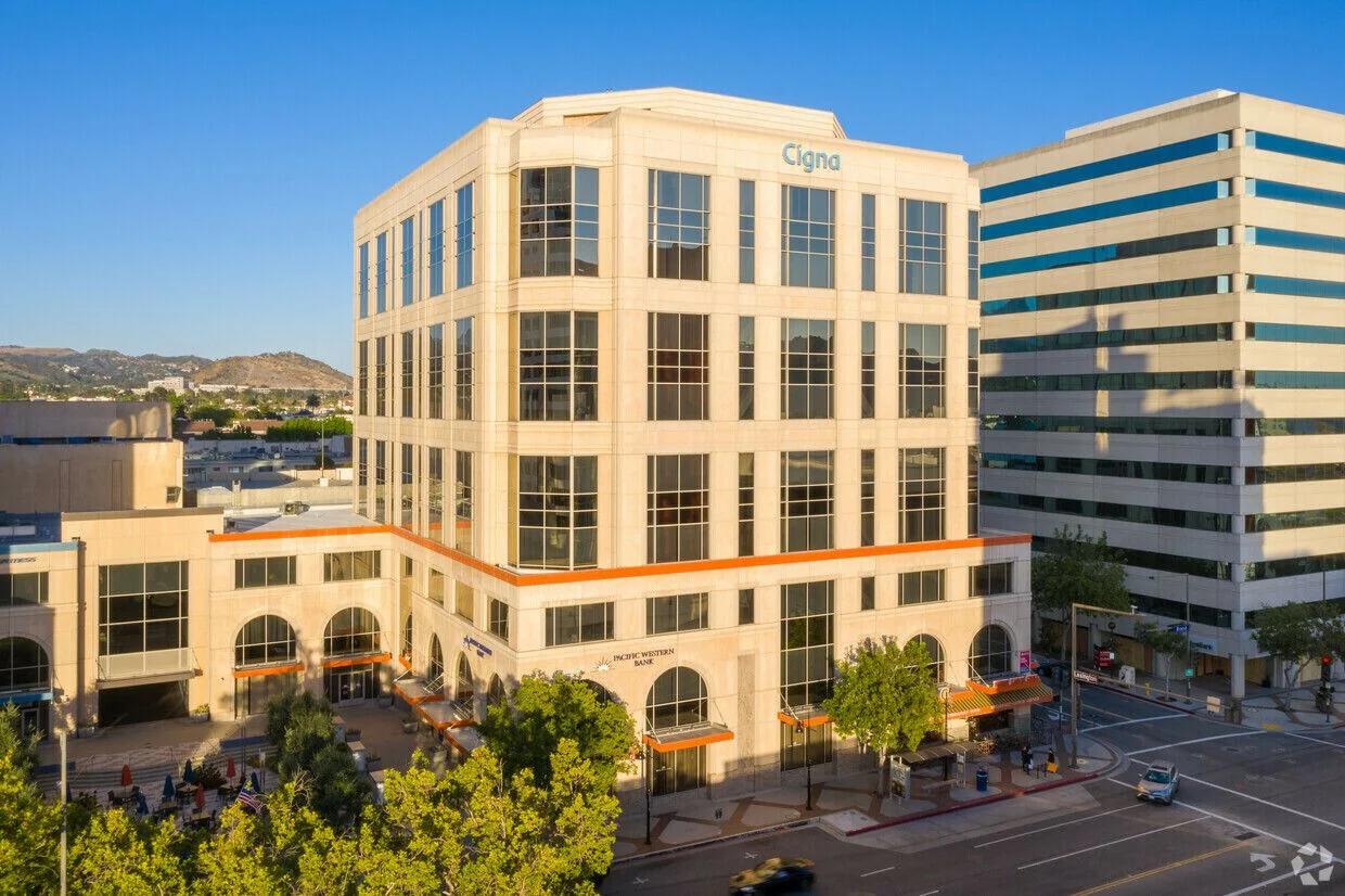 N Brand — Lease in Glendale, CA, photo 1 of 1