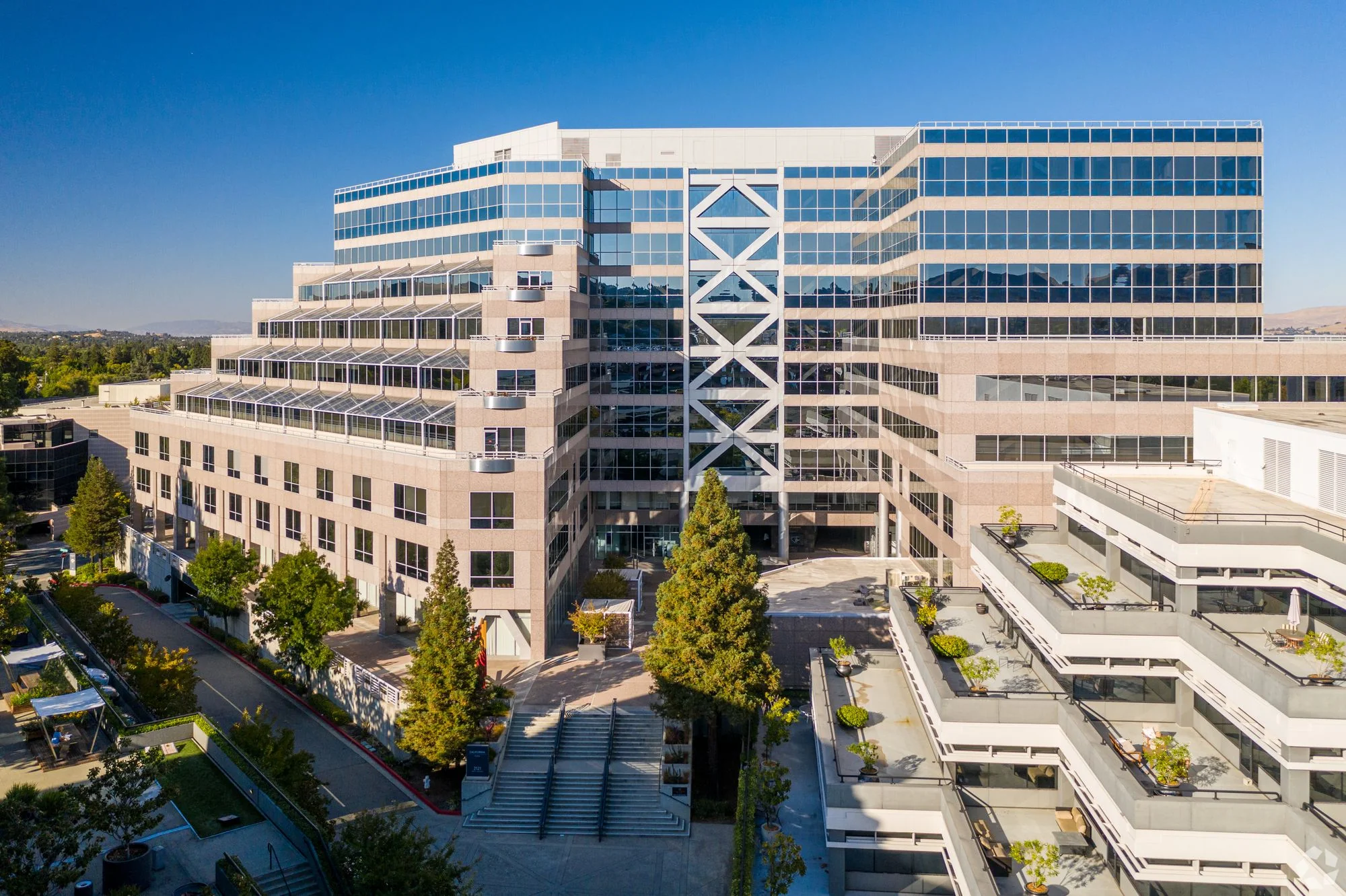 California Plaza — Lease in Walnut Creek, CA, photo 1 of 1