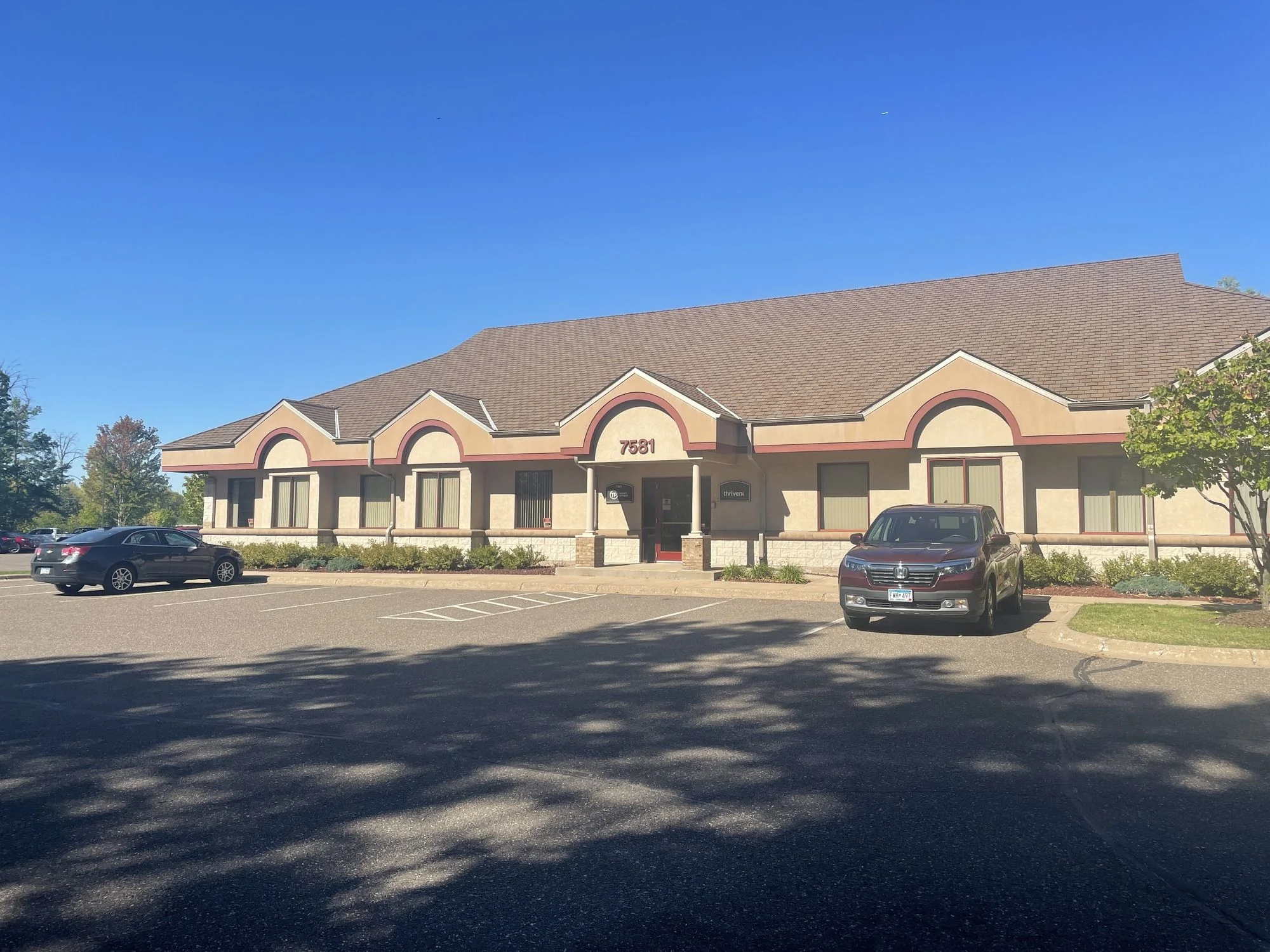 Oakdale Office Park Bldg E — Lease in Oakdale, MN, photo 2 of 6