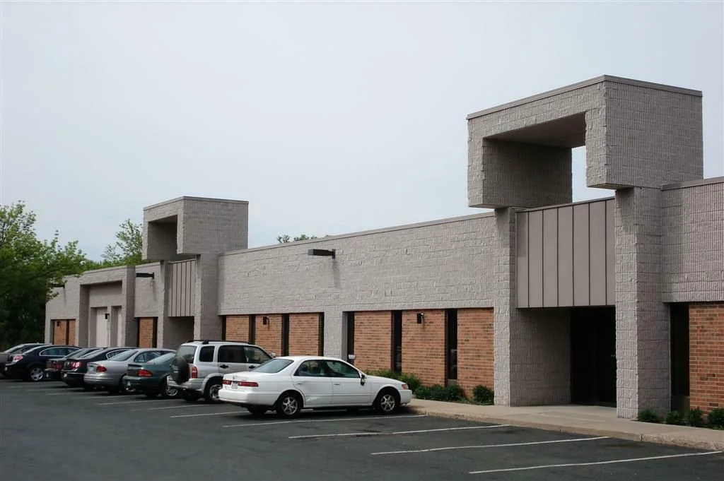 11501-11595 K-TEL DRIVE — Lease in Minnetonka, MN, photo 4 of 7