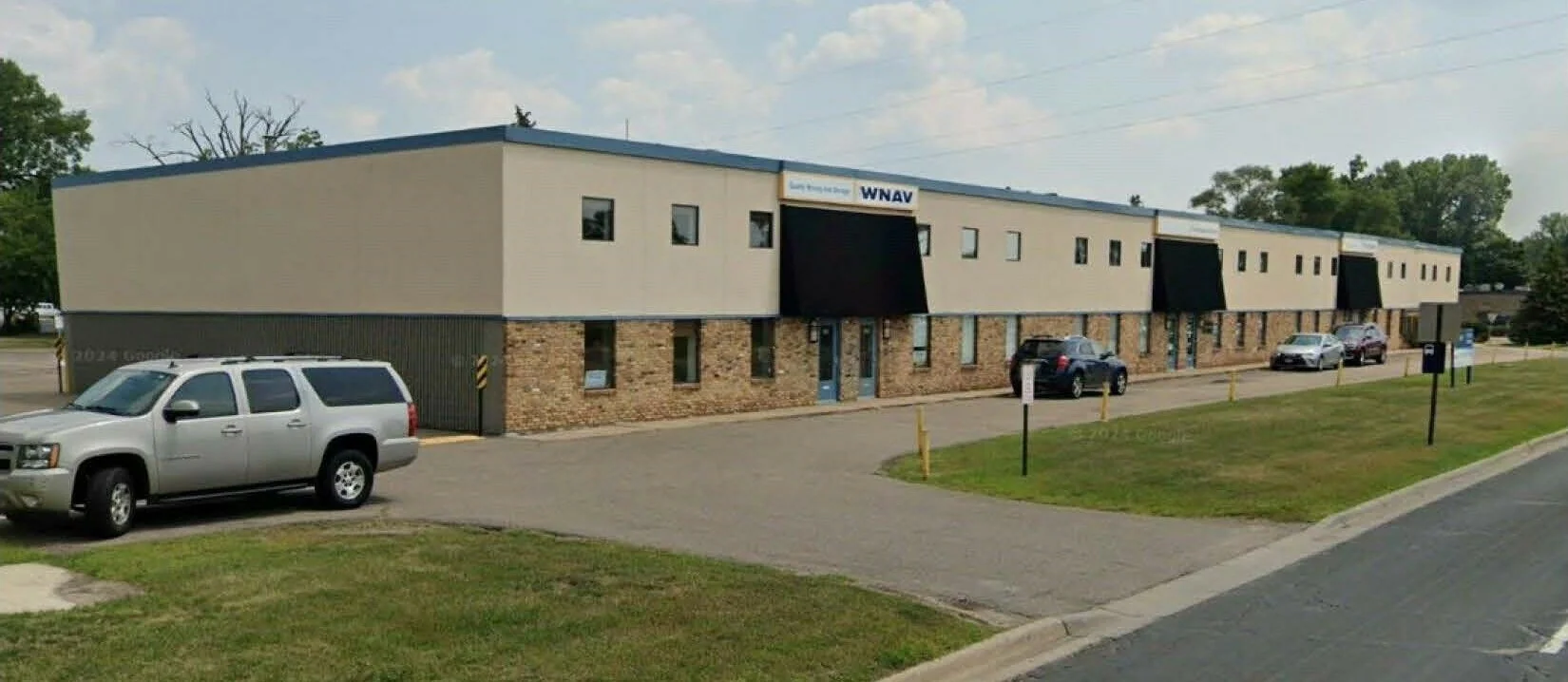 Lariat Business Center II — Lease in Bloomington, MN, photo 1 of 3
