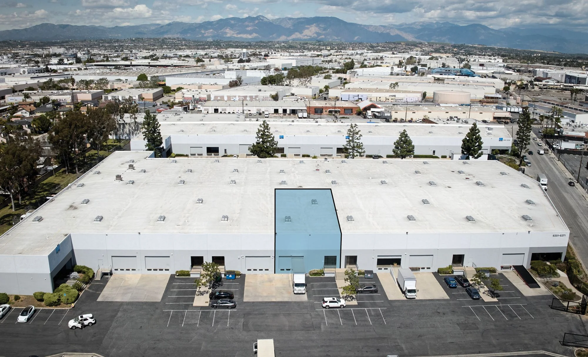 Commerce Center South — Lease in Commerce, CA, photo 2 of 3