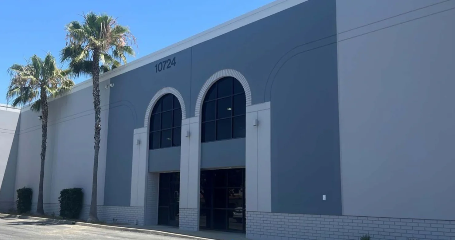 Bloomfield Industrial Center — Lease in Santa Fe Springs, CA, photo 1 of 2