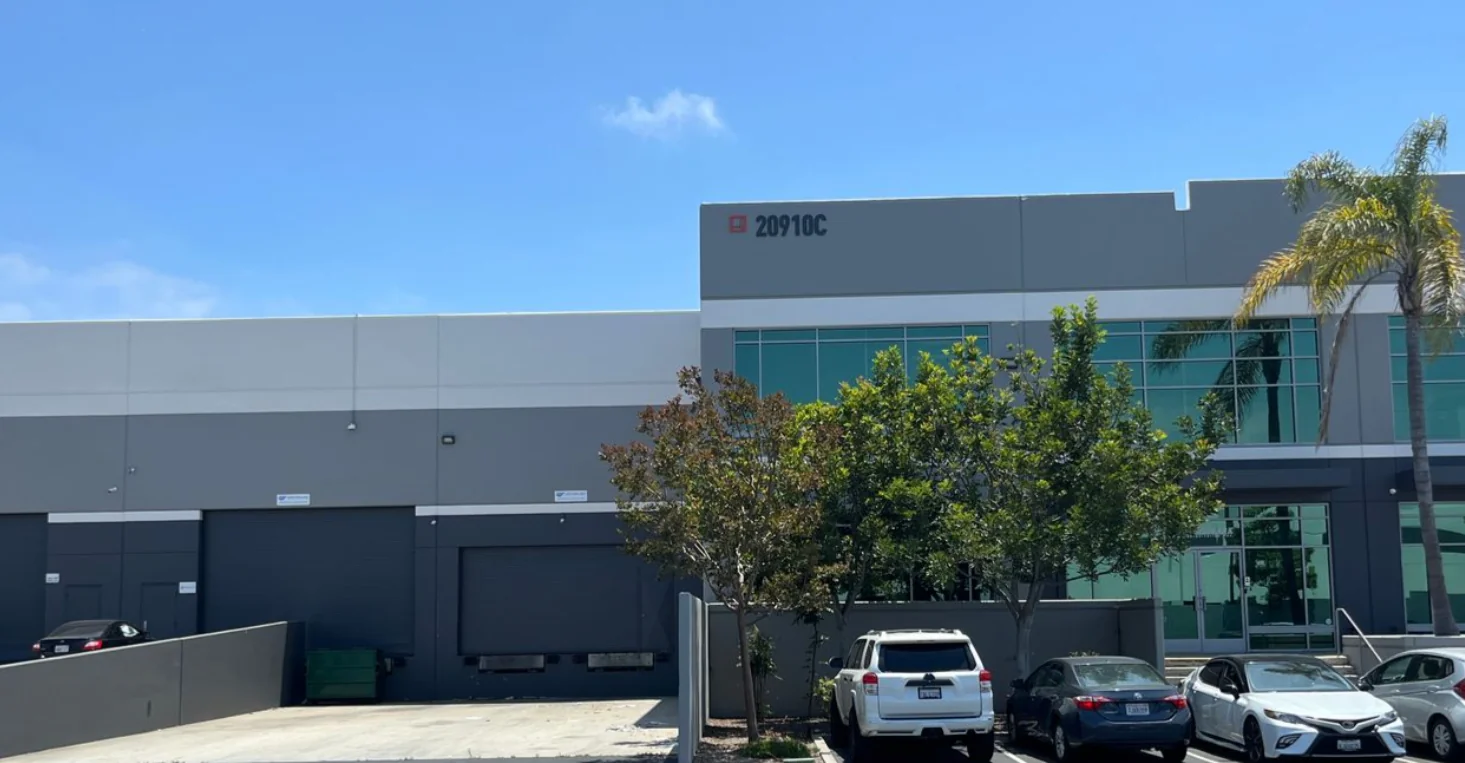 Torrance Gateway Distribution Center — Lease in Torrance, CA, photo 2 of 3