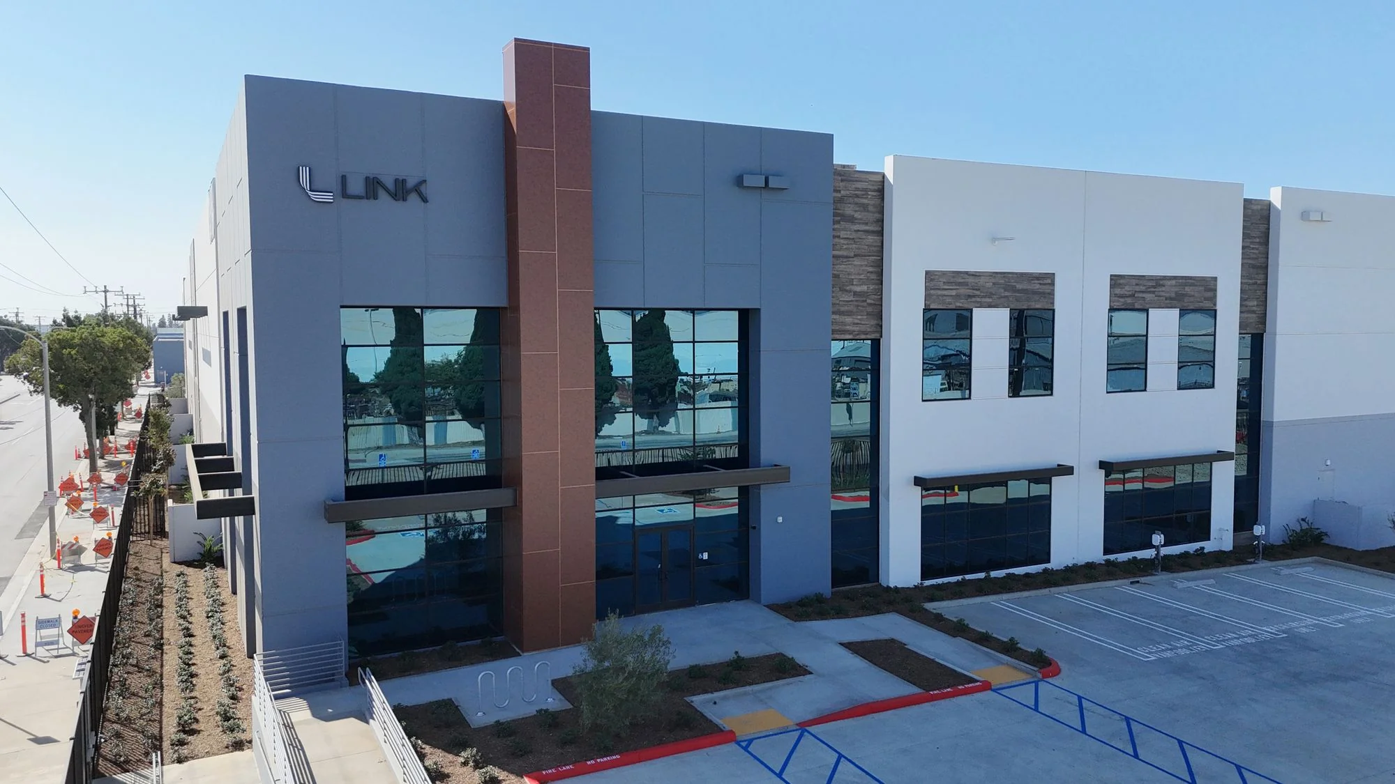 Pinyon Pointe — Lease in Carson, CA, photo 2 of 2