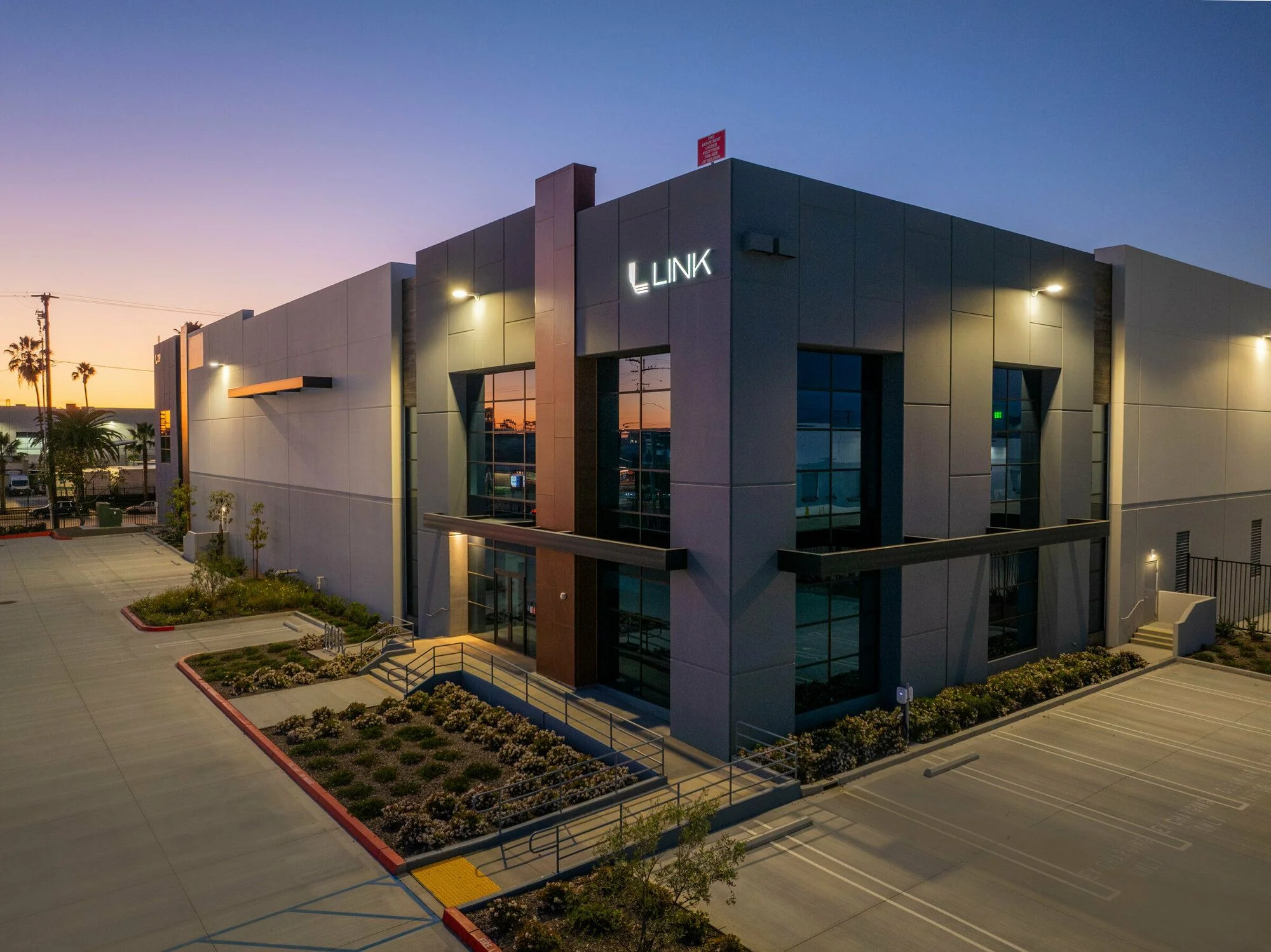 Pinyon Pointe — Lease in Carson, CA, photo 1 of 2