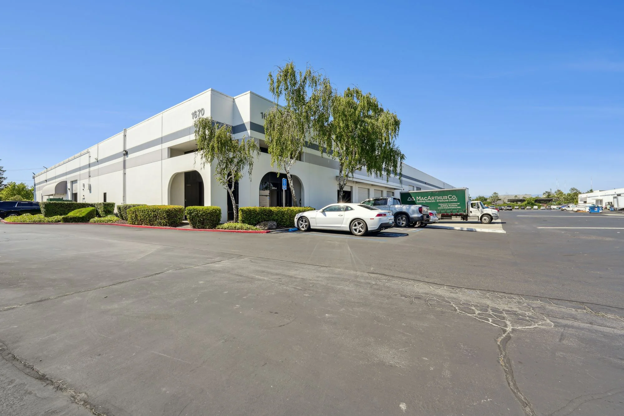 Las Plumas Business Park — Lease in San Jose, CA, photo 1 of 1