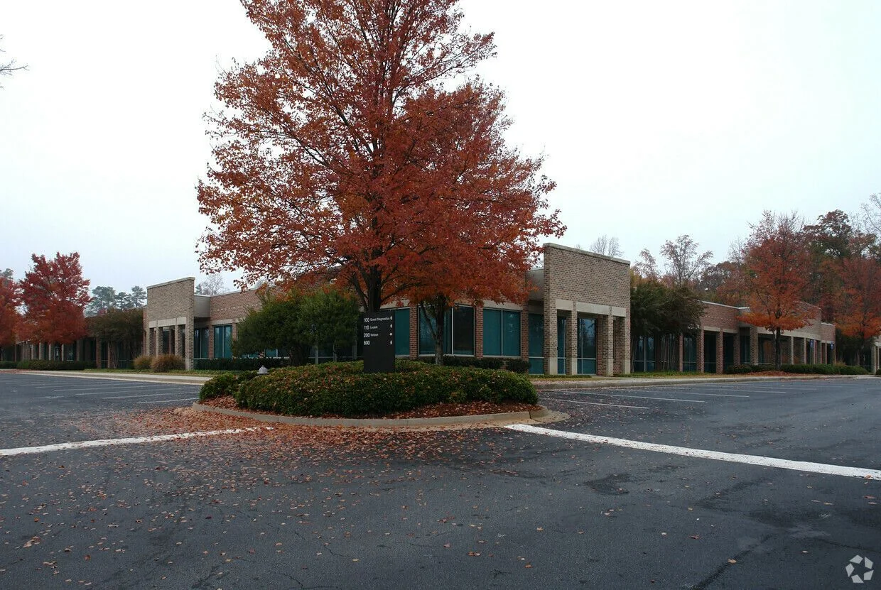 Windward Forest — Lease in Alpharetta, GA, photo 1 of 8