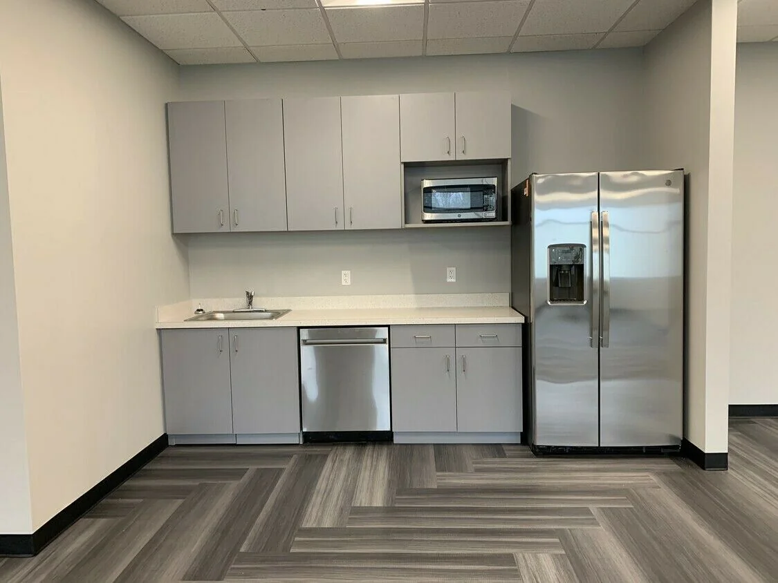 2300 Camp Creek — Lease in College Park, GA, photo 4 of 8